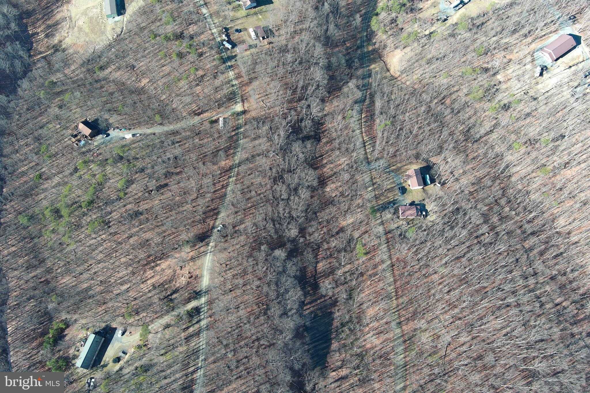 182 Mountain Ridge Ave photo 32