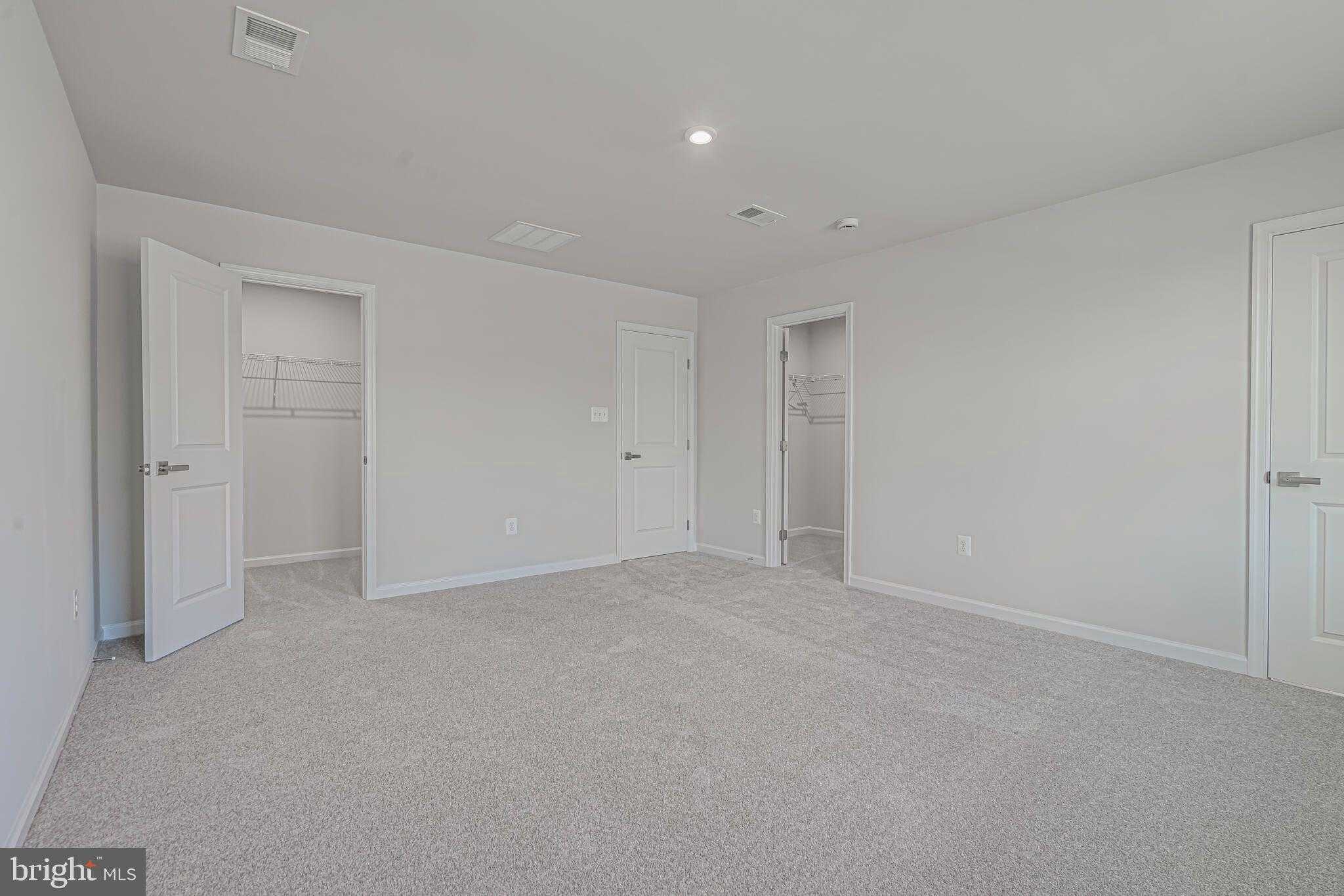 110 Eagle Dr photo 17