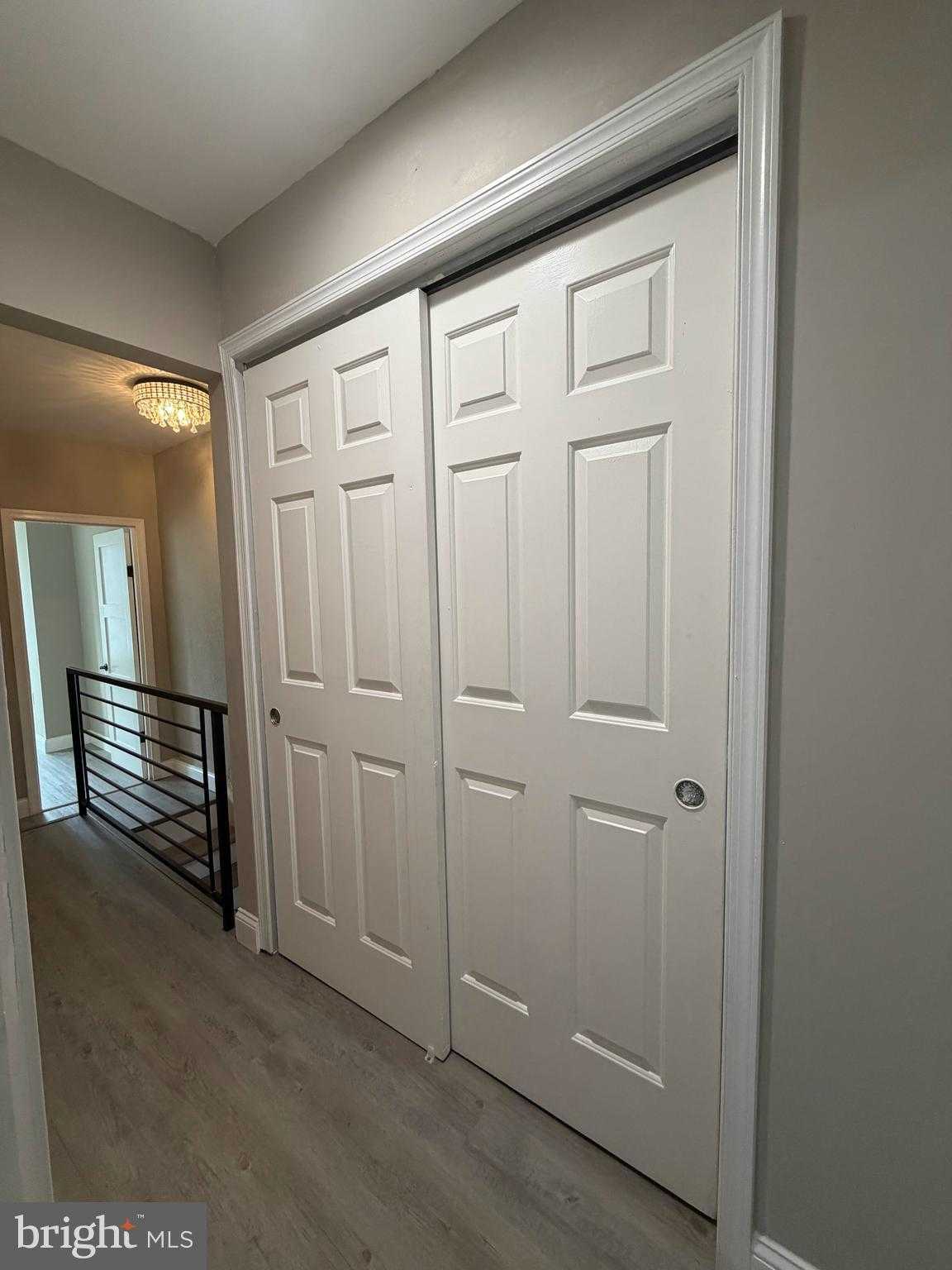 2712 N Hicks St photo 16