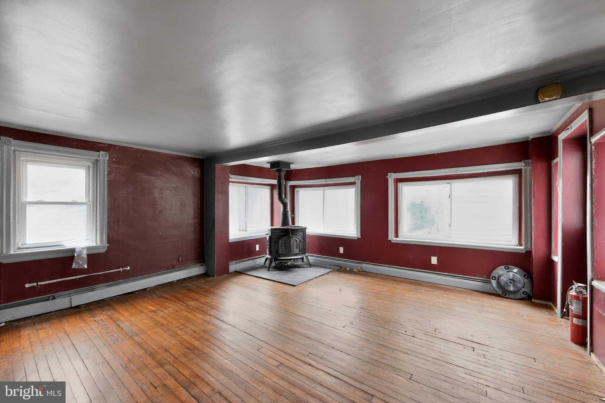 71 W Central Ave photo 5