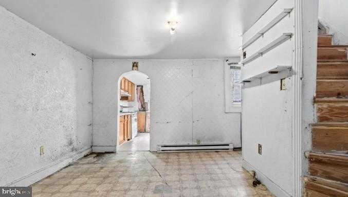 1325 Williams St photo 13