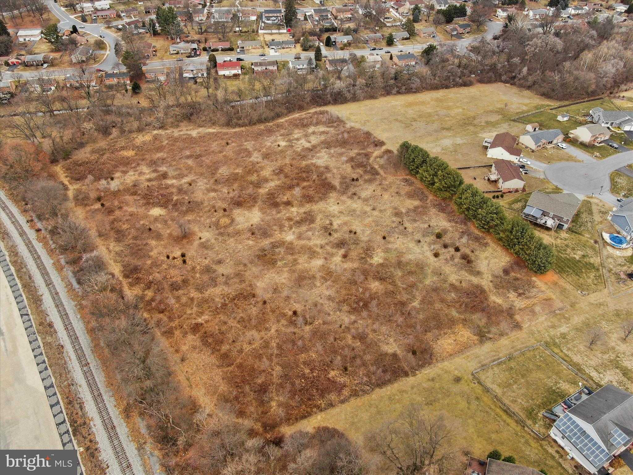 1056 Valleybrook Dr photo 46