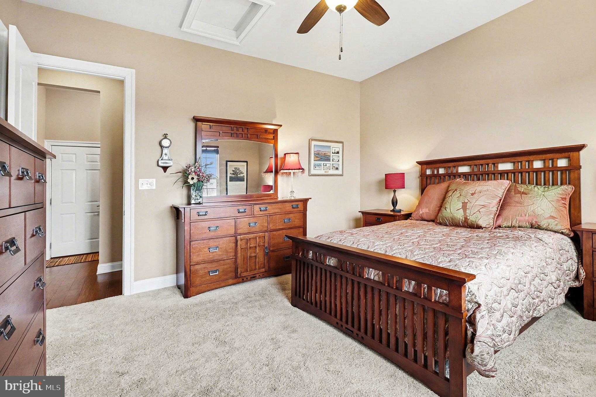 165 Edgewater Dr photo 52