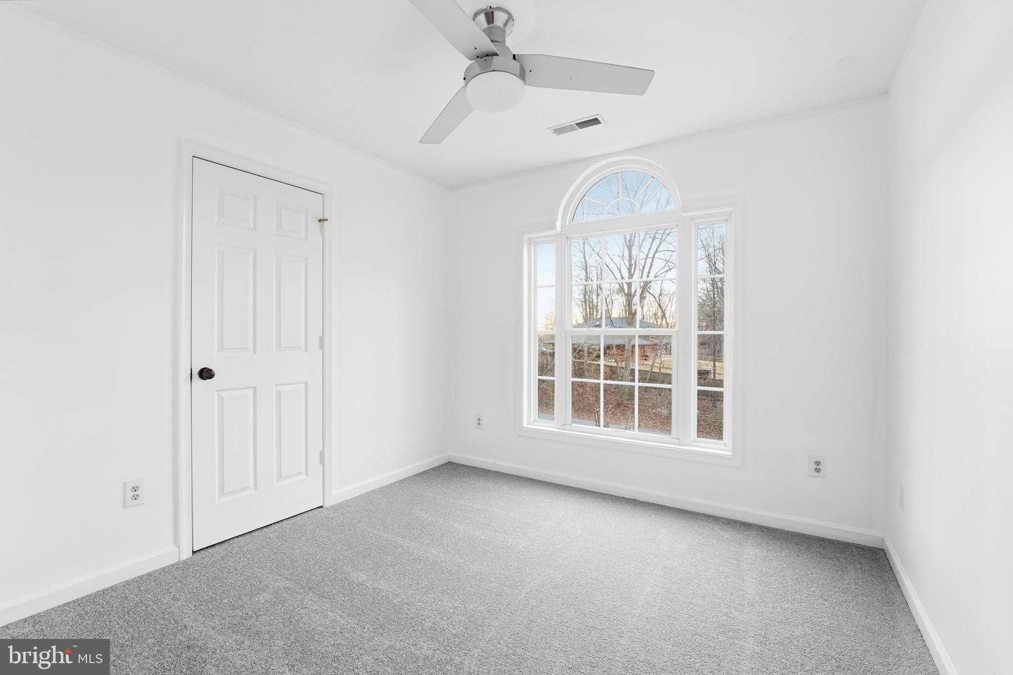 7221 Crockett Ave photo 29