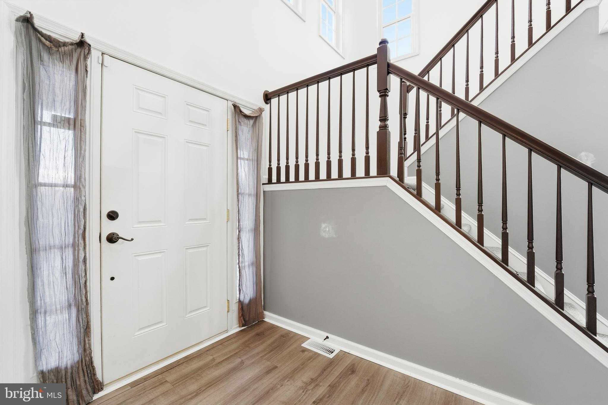 7221 Crockett Ave photo 9