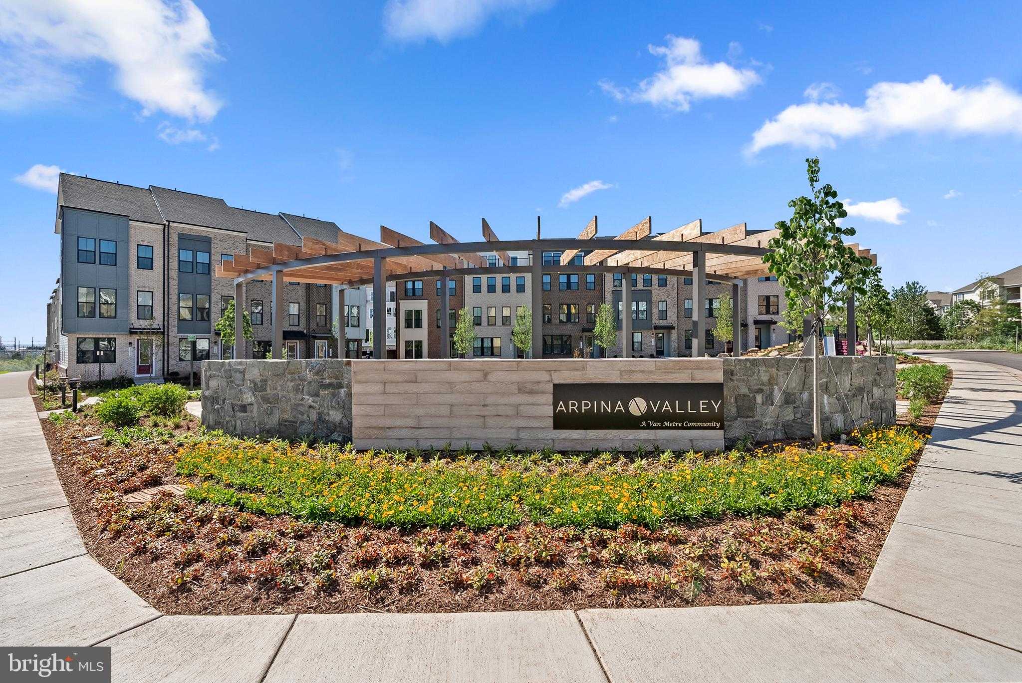 13748 Aviation Pl photo 21