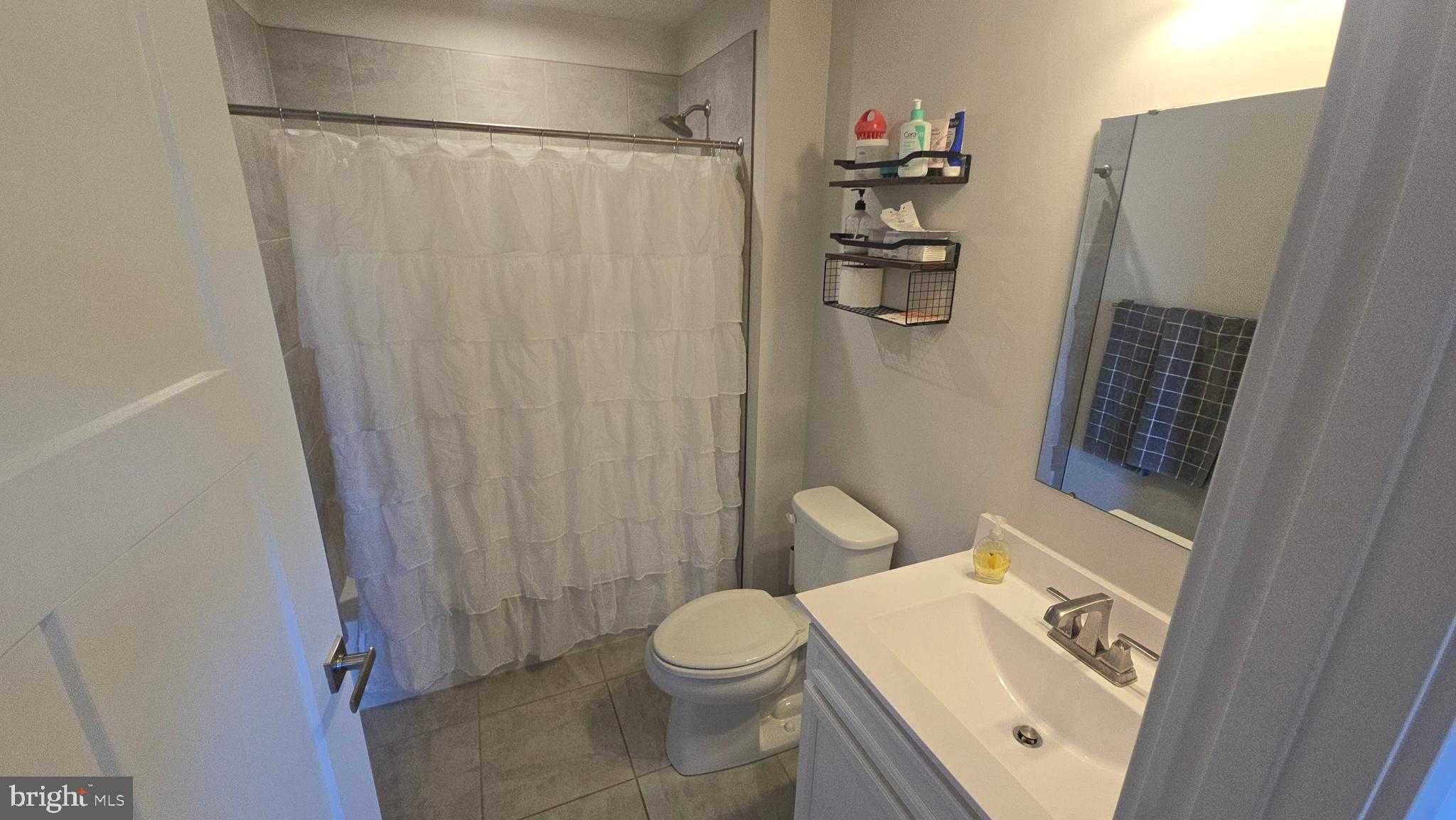 263 Hydro Rd photo 35