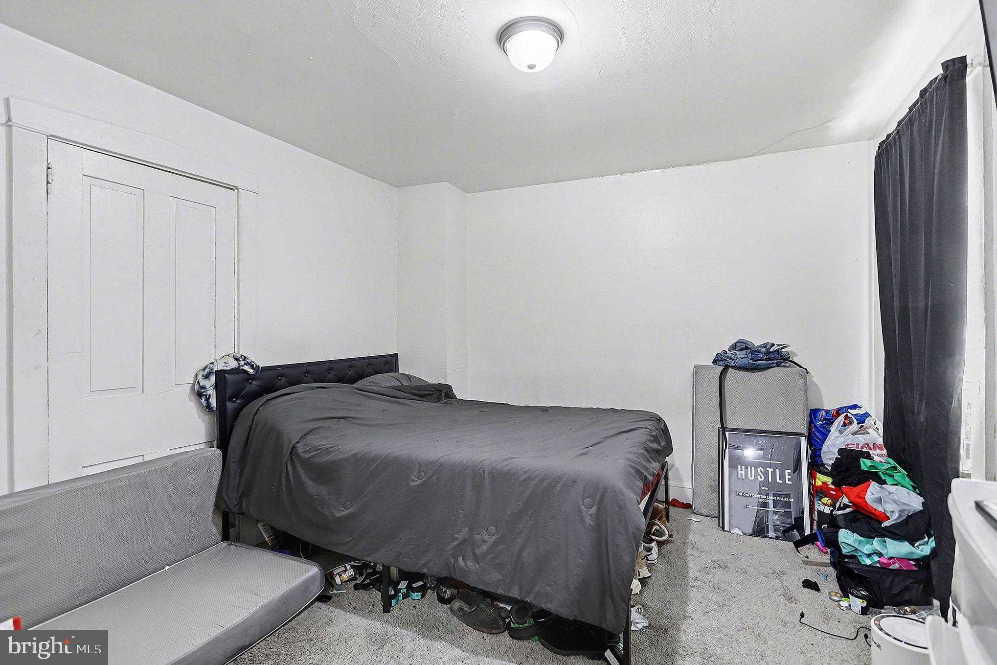 124 S Arch St photo 15