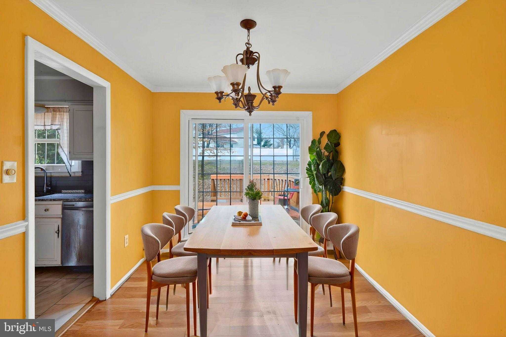 4901 Iverson Pl photo 7