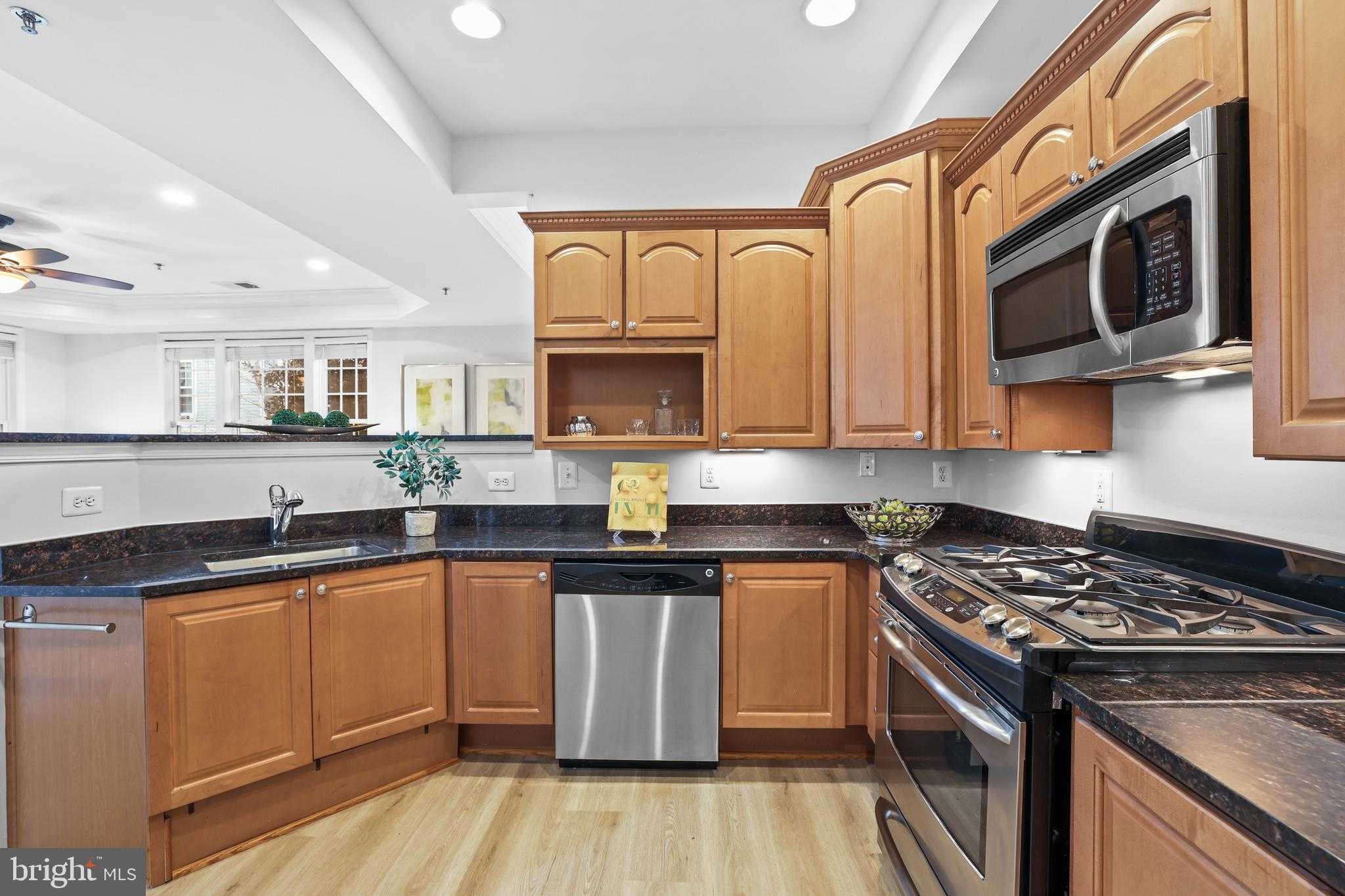 7057 Huntley Run Pl photo 16