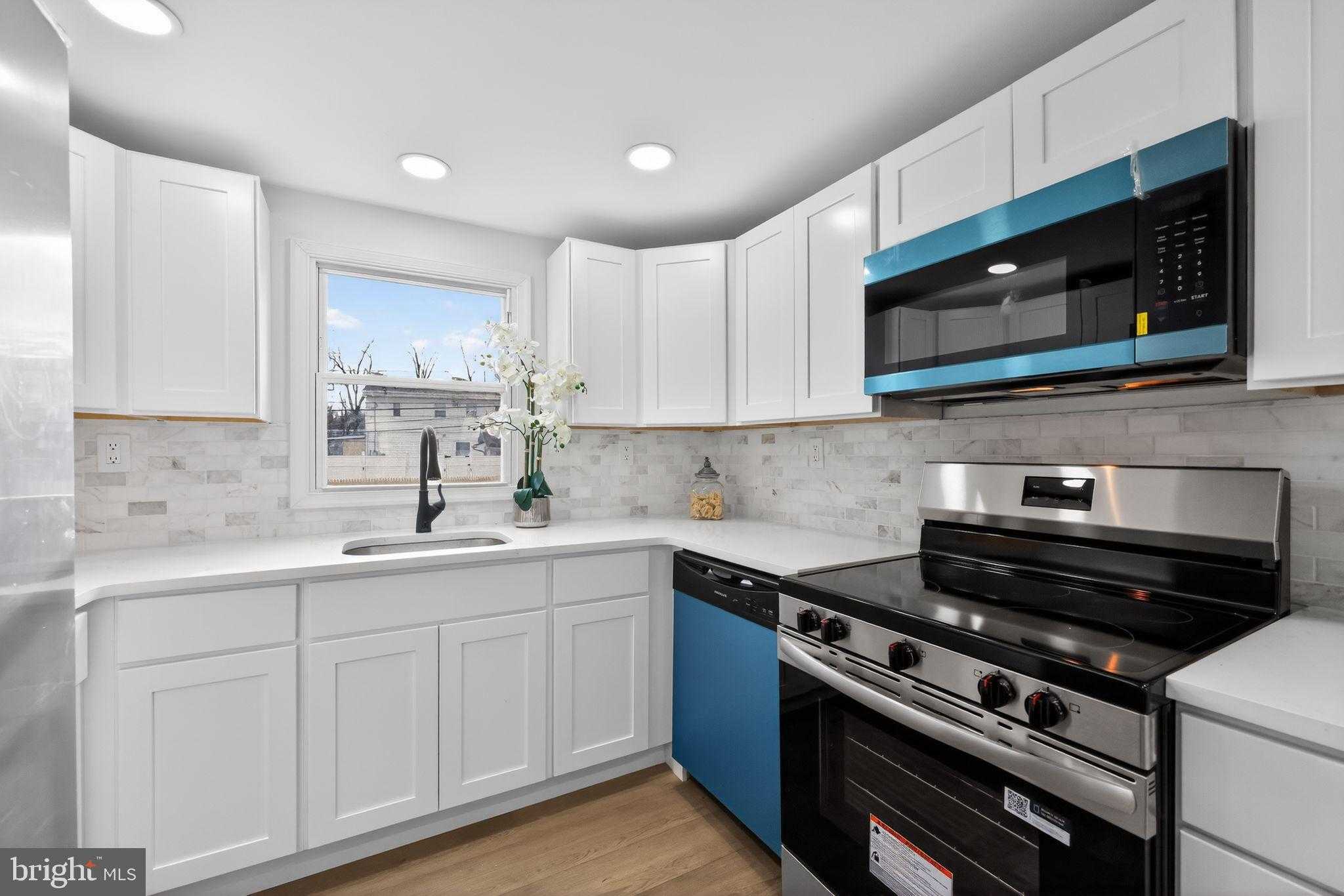 1228 Pacific Ave photo 25