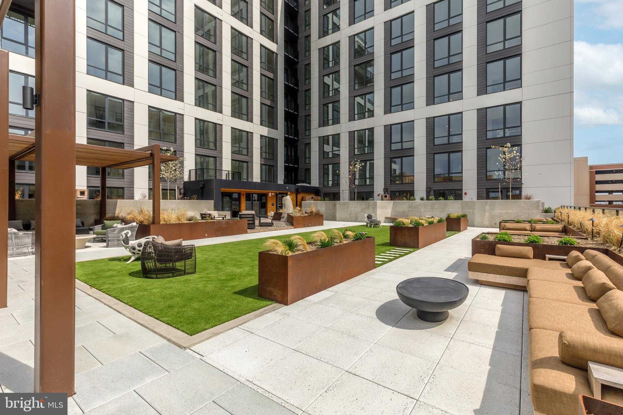 255 W Falls Station Blvd # 301 photo 30