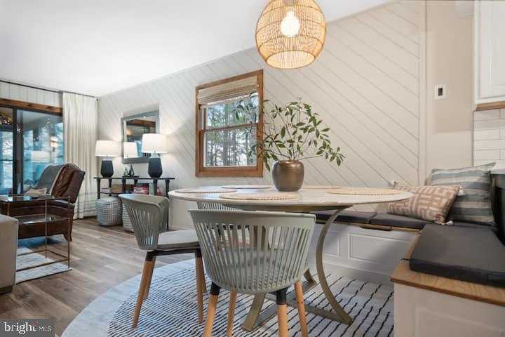 162 Forrest St photo 27