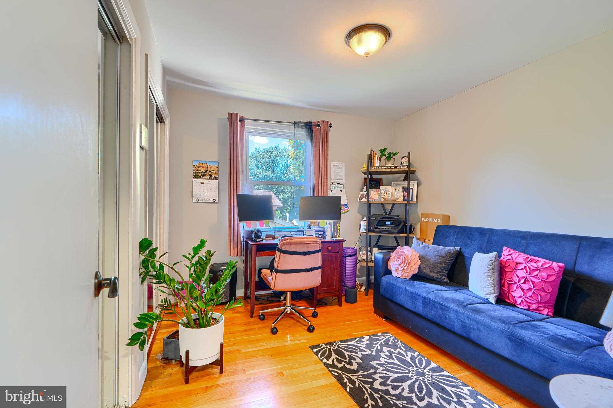 10708 Woodsdale Dr photo 22