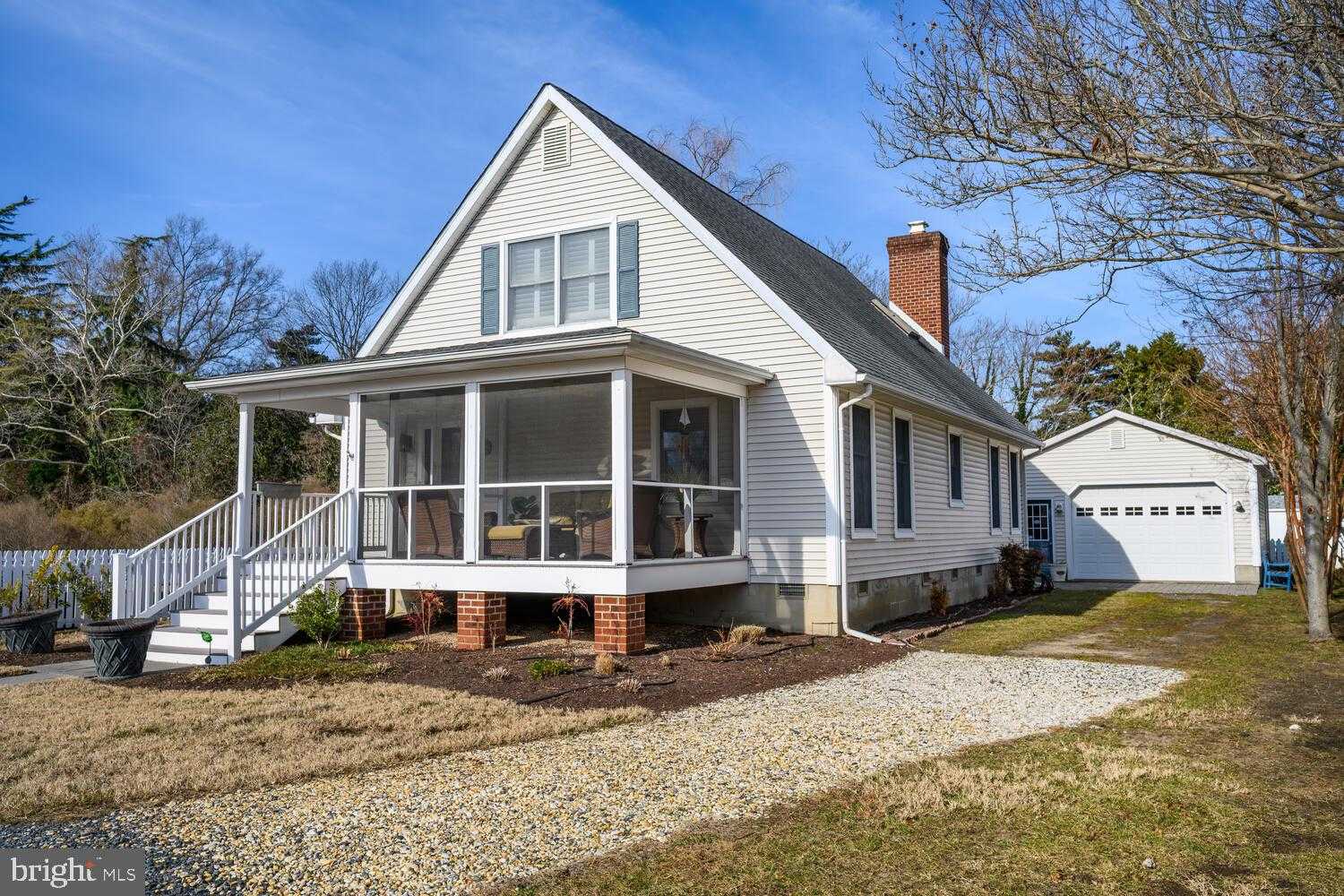 109 Tilghman St photo 3