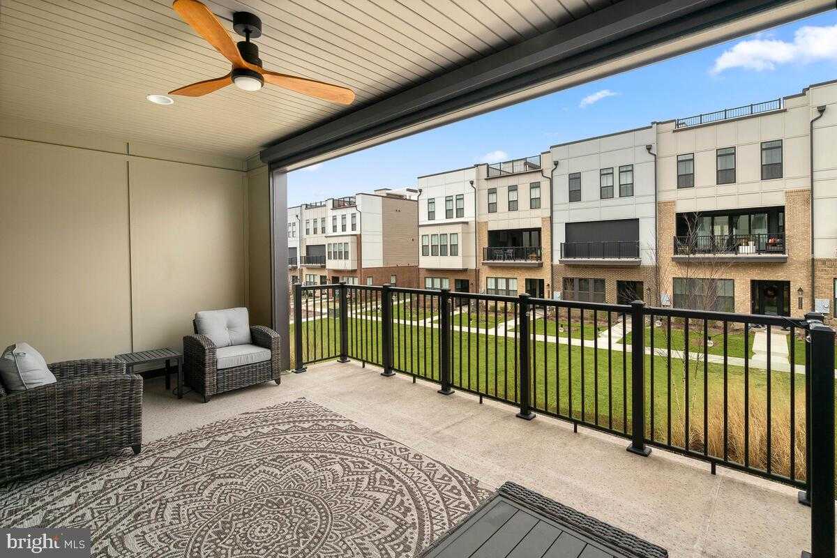 23049 Cottonwillow Sq photo 48