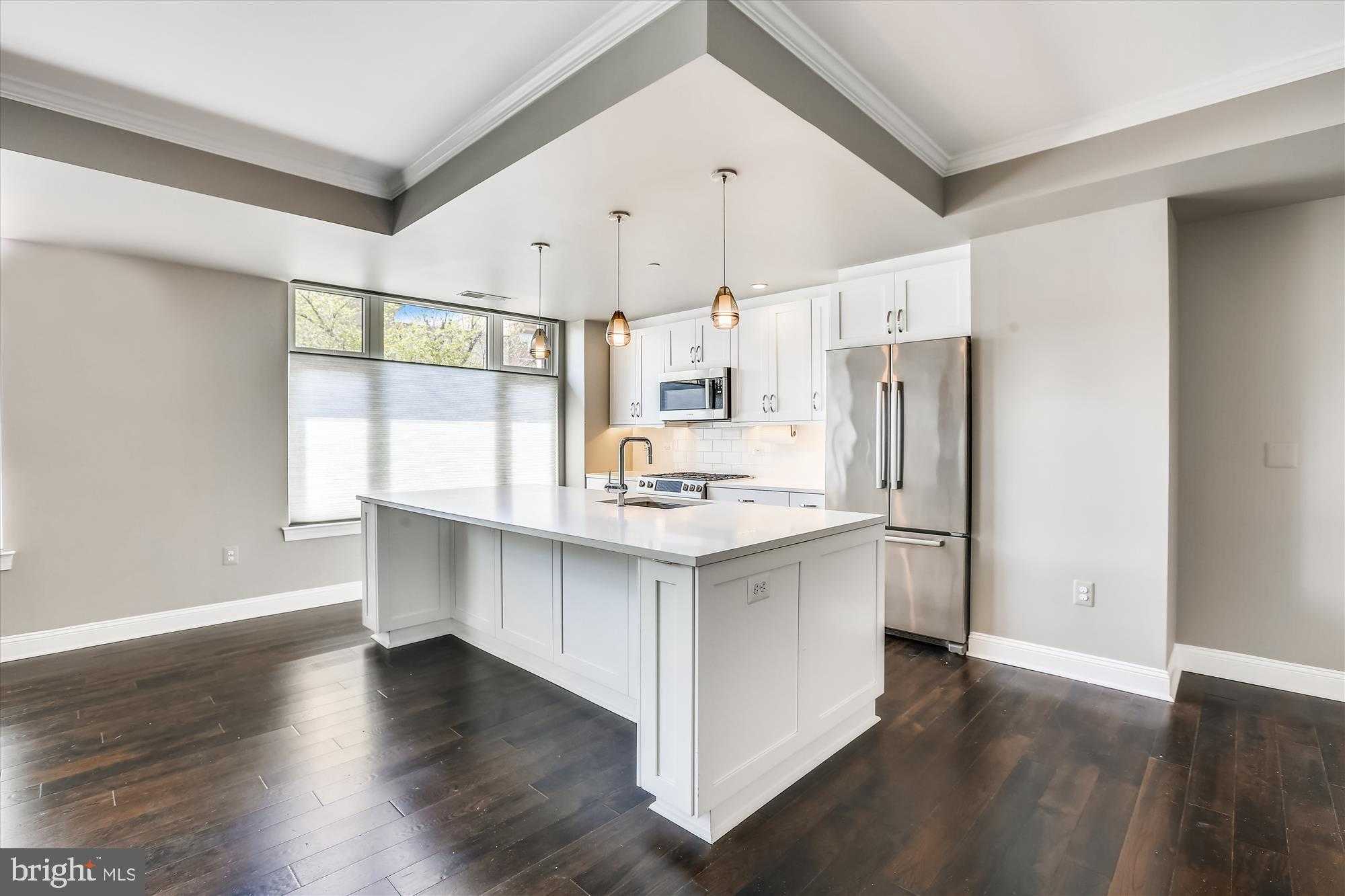 4915 Hampden Ln Unit 101 photo 8