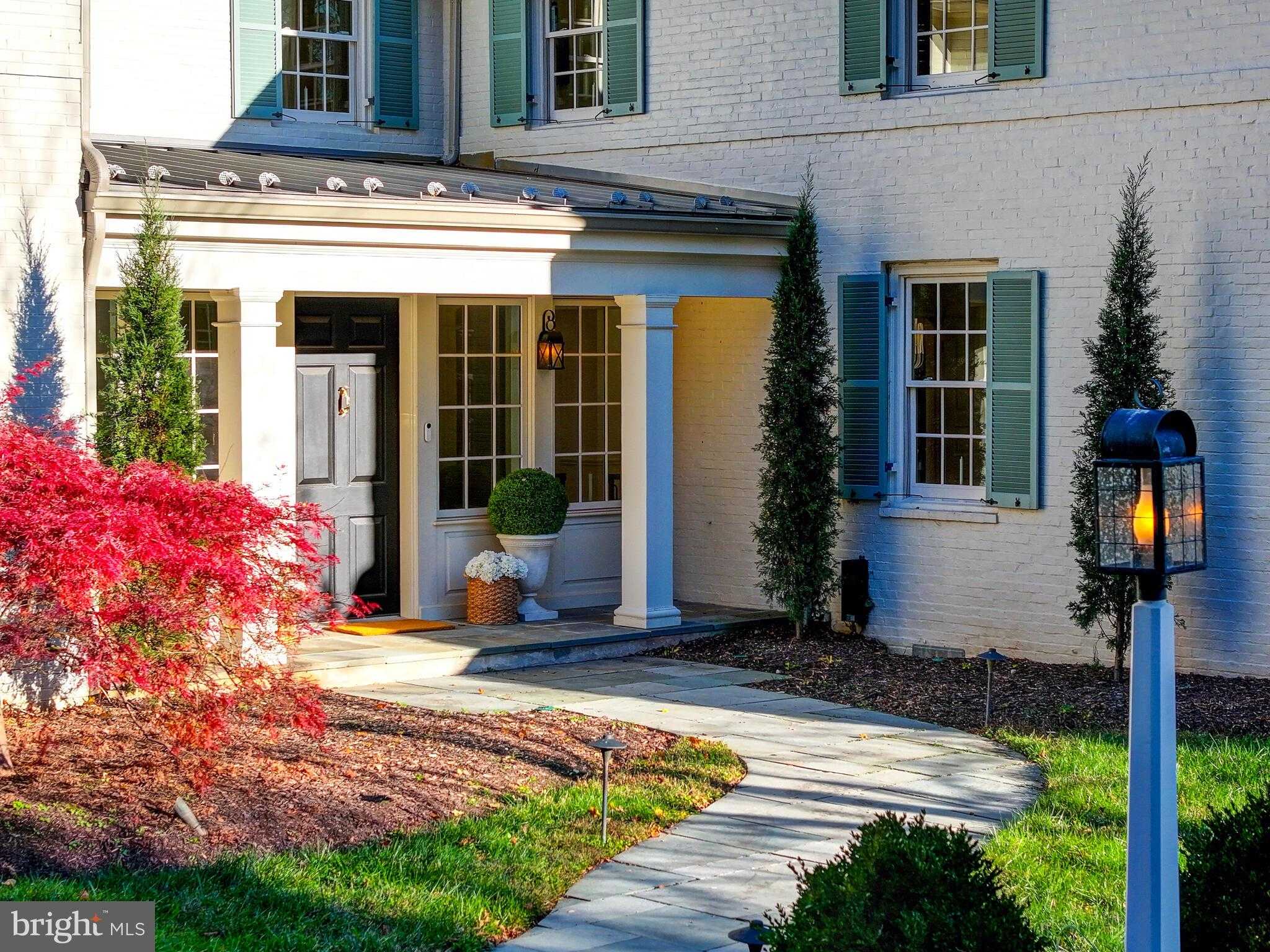 11129 Falls Rd photo 5