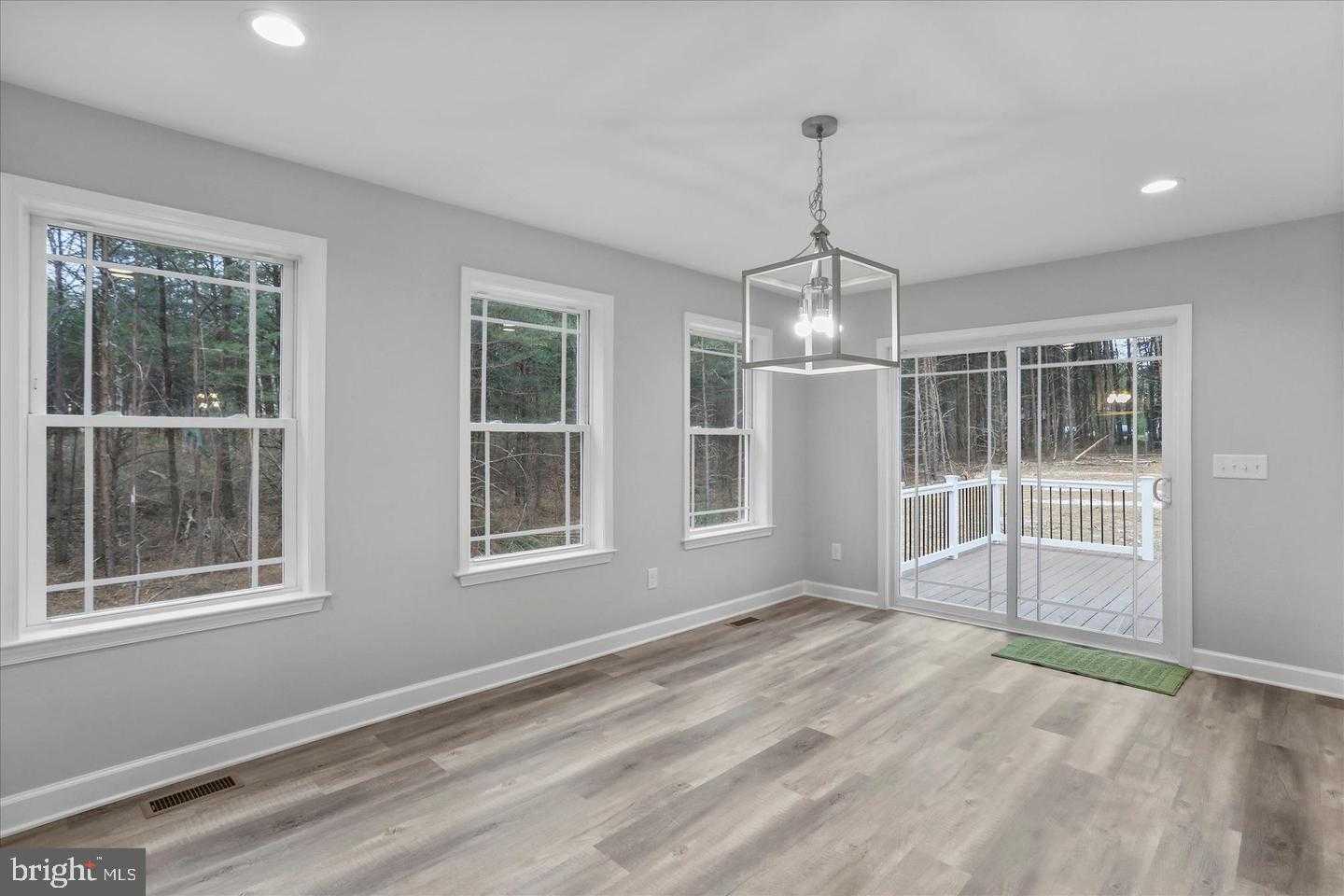 200 Birch Grove Ln photo 9