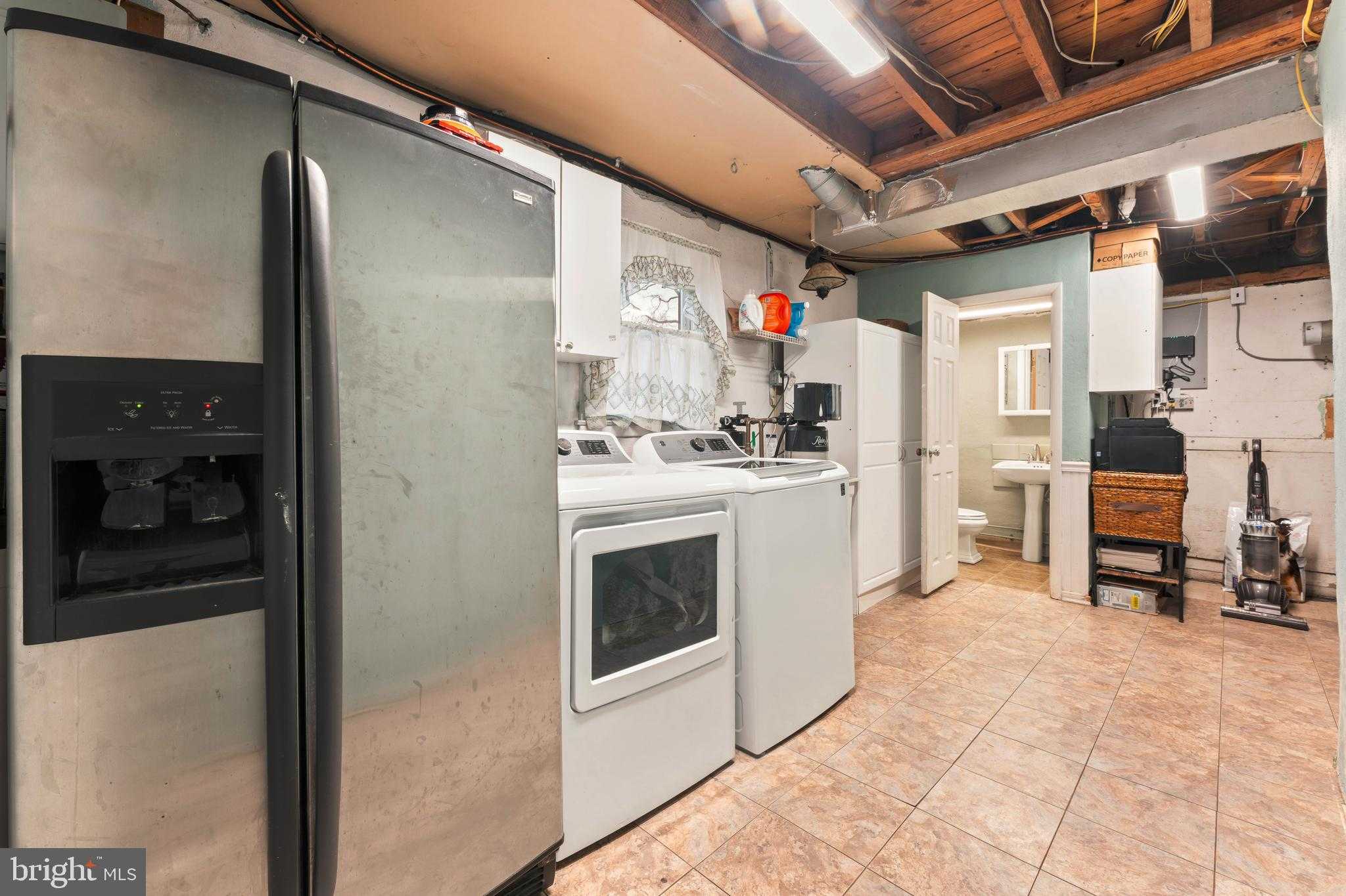 992 Jamison St photo 21