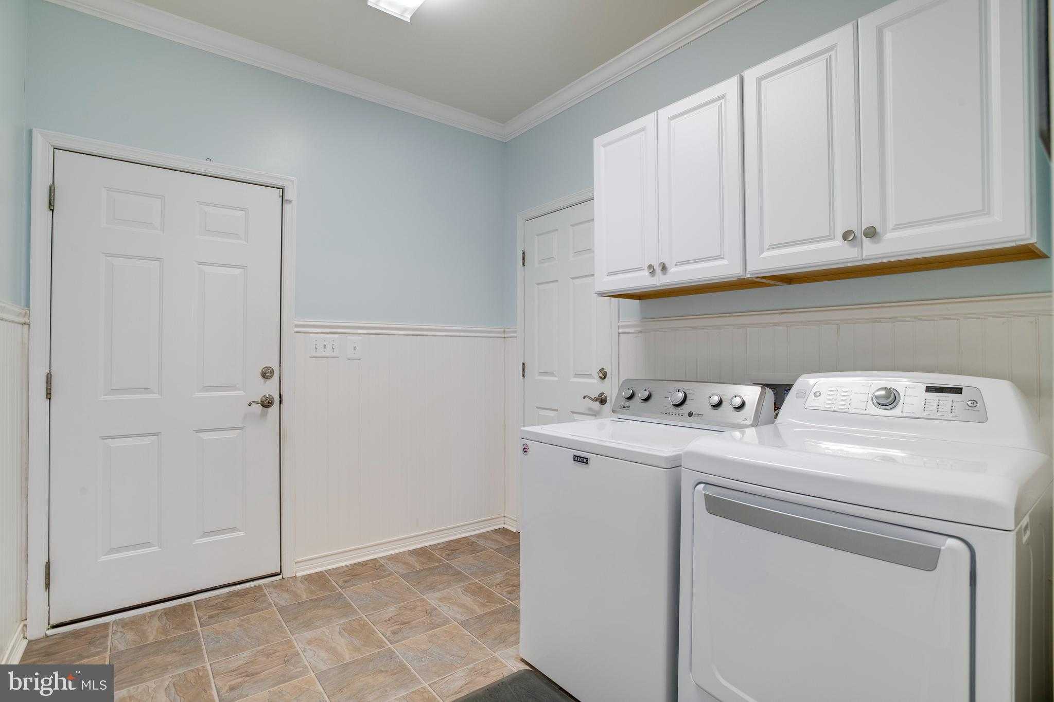 9408 Blackbird Loop photo 20