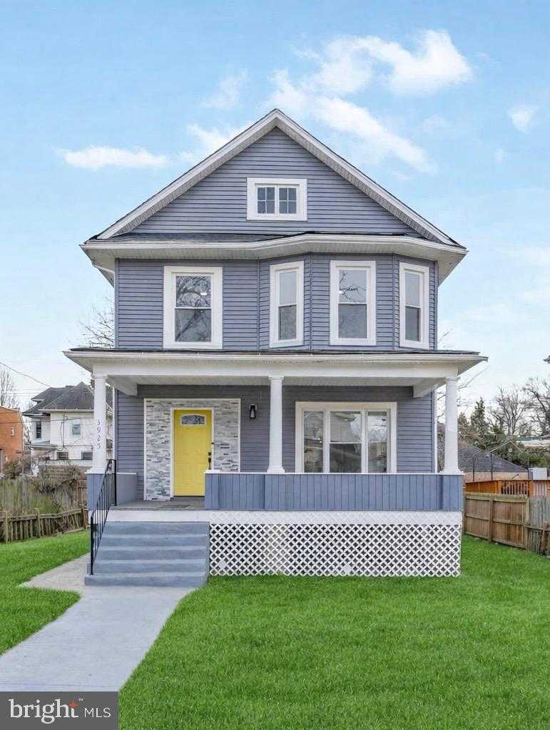 3925 Norfolk Ave photo 2