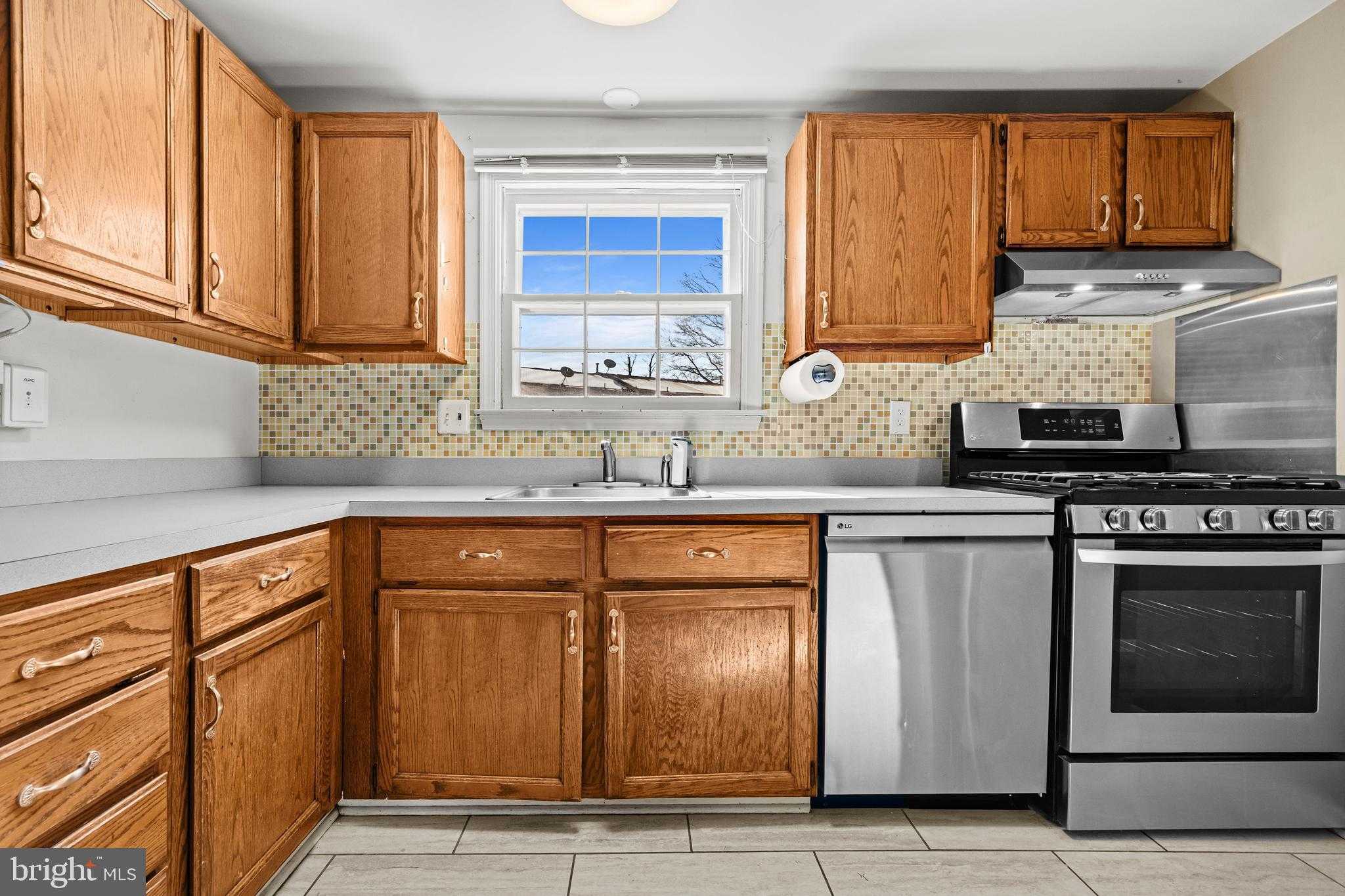 3309 Tidewater CT # C16 photo 7