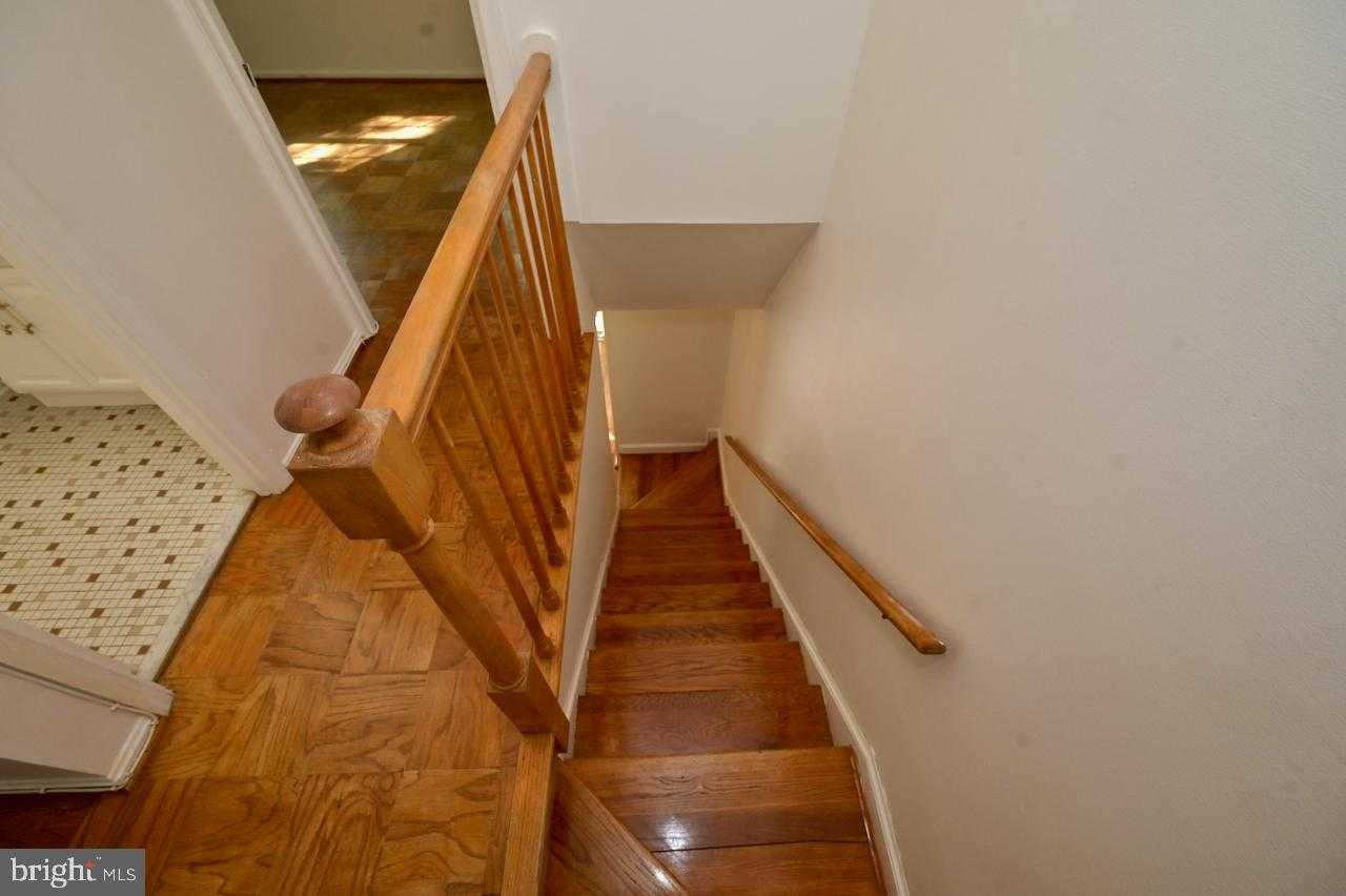 656 Azalea Dr photo 24