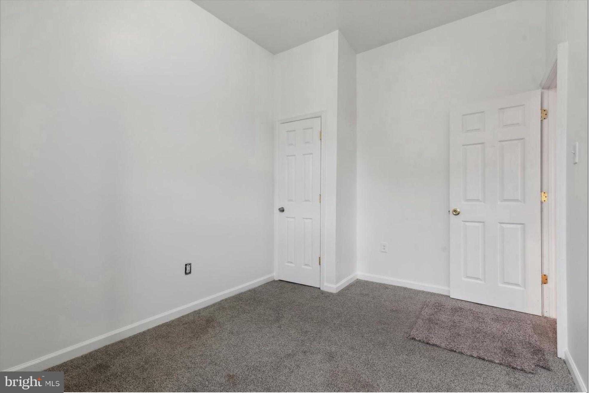 59 N 59th St photo 6