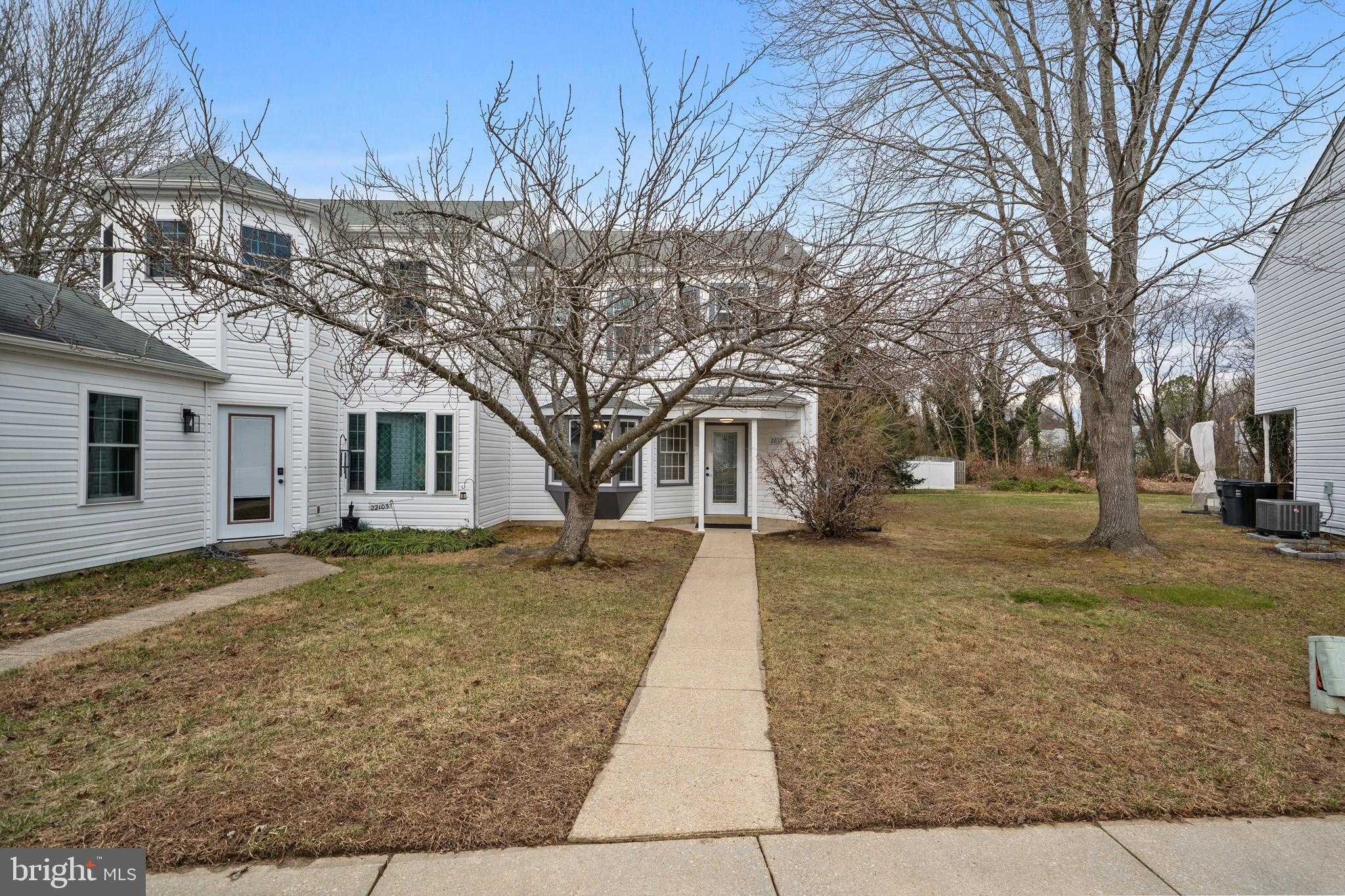 22107 Saint Josephs Cir photo 36