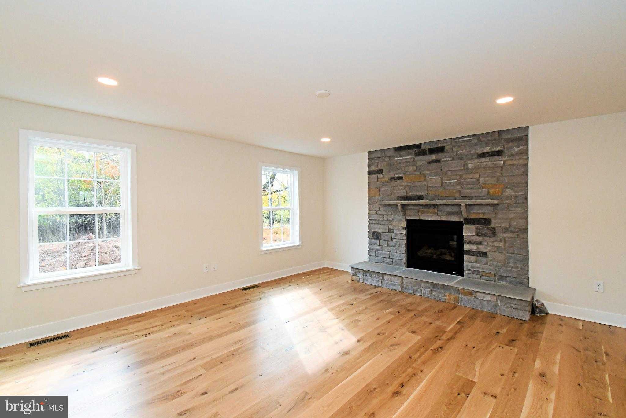 203 Pine Dr photo 31