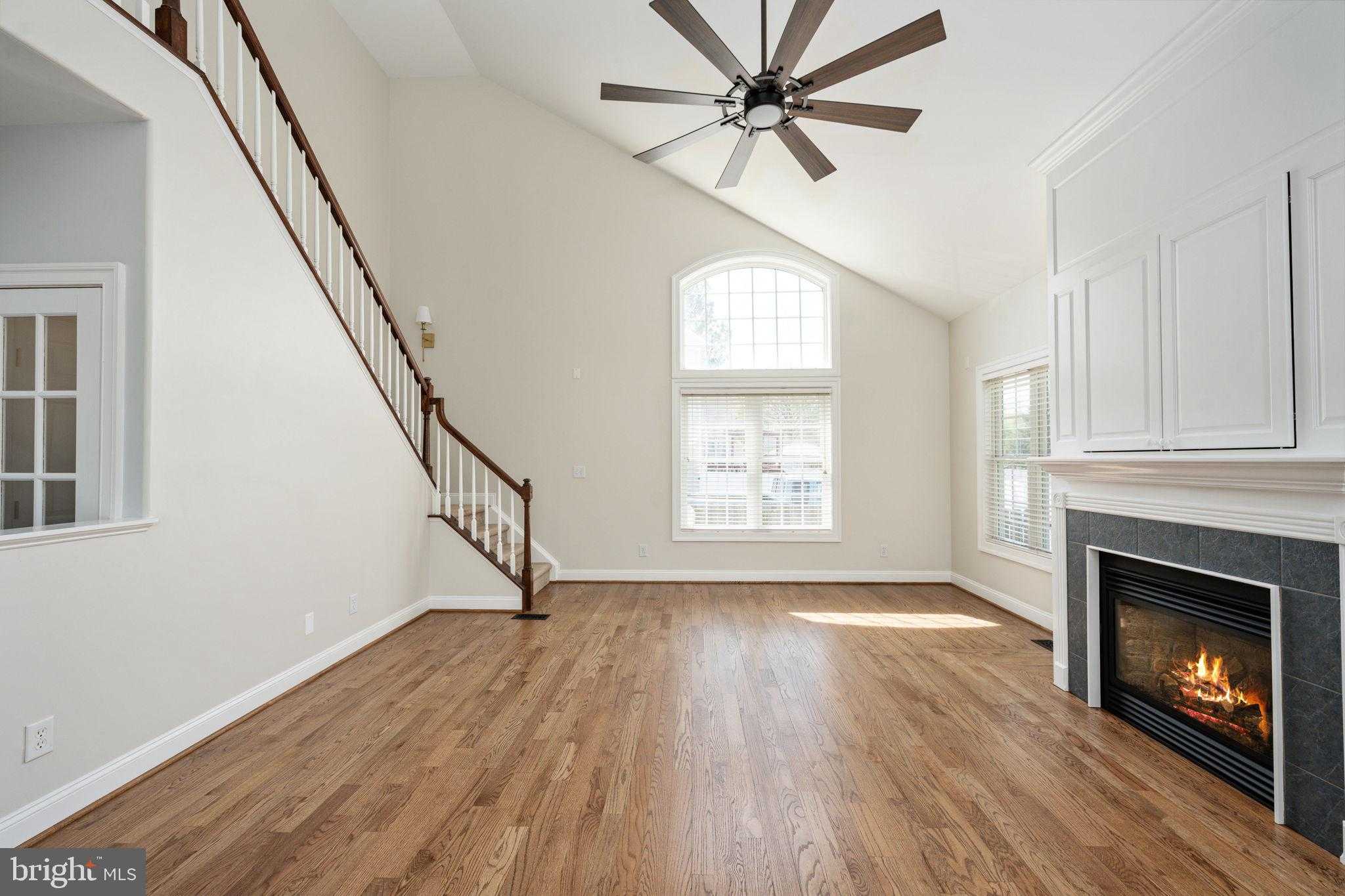 2615 Glendas Way photo 22