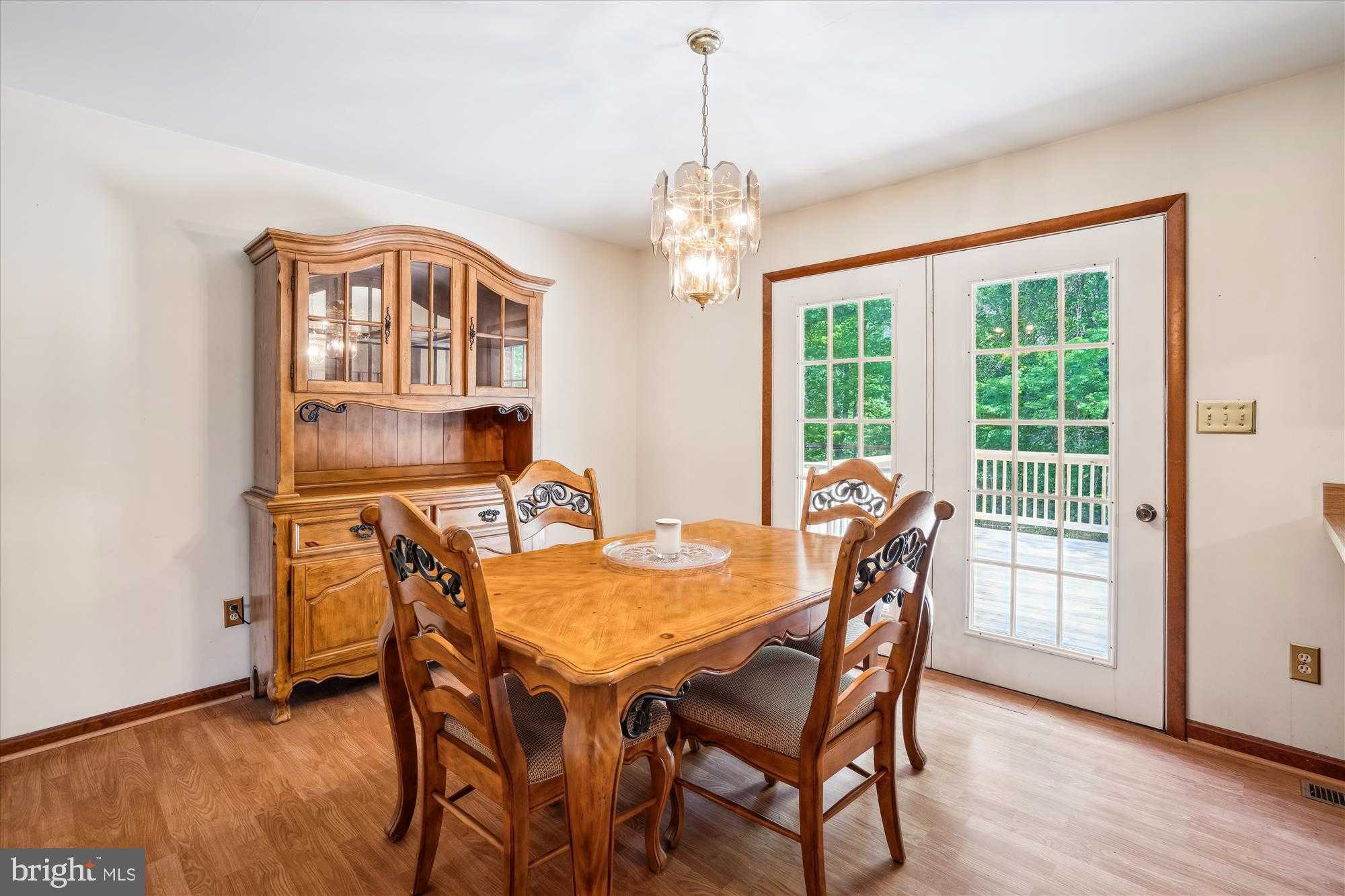 13245 Croom Rd photo 13