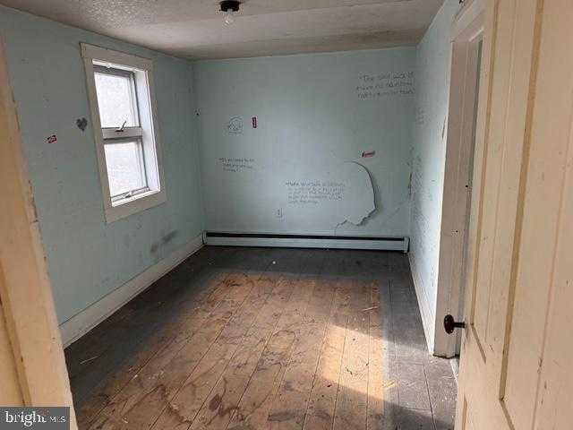 2035 Halfmoon Valley Rd photo 6