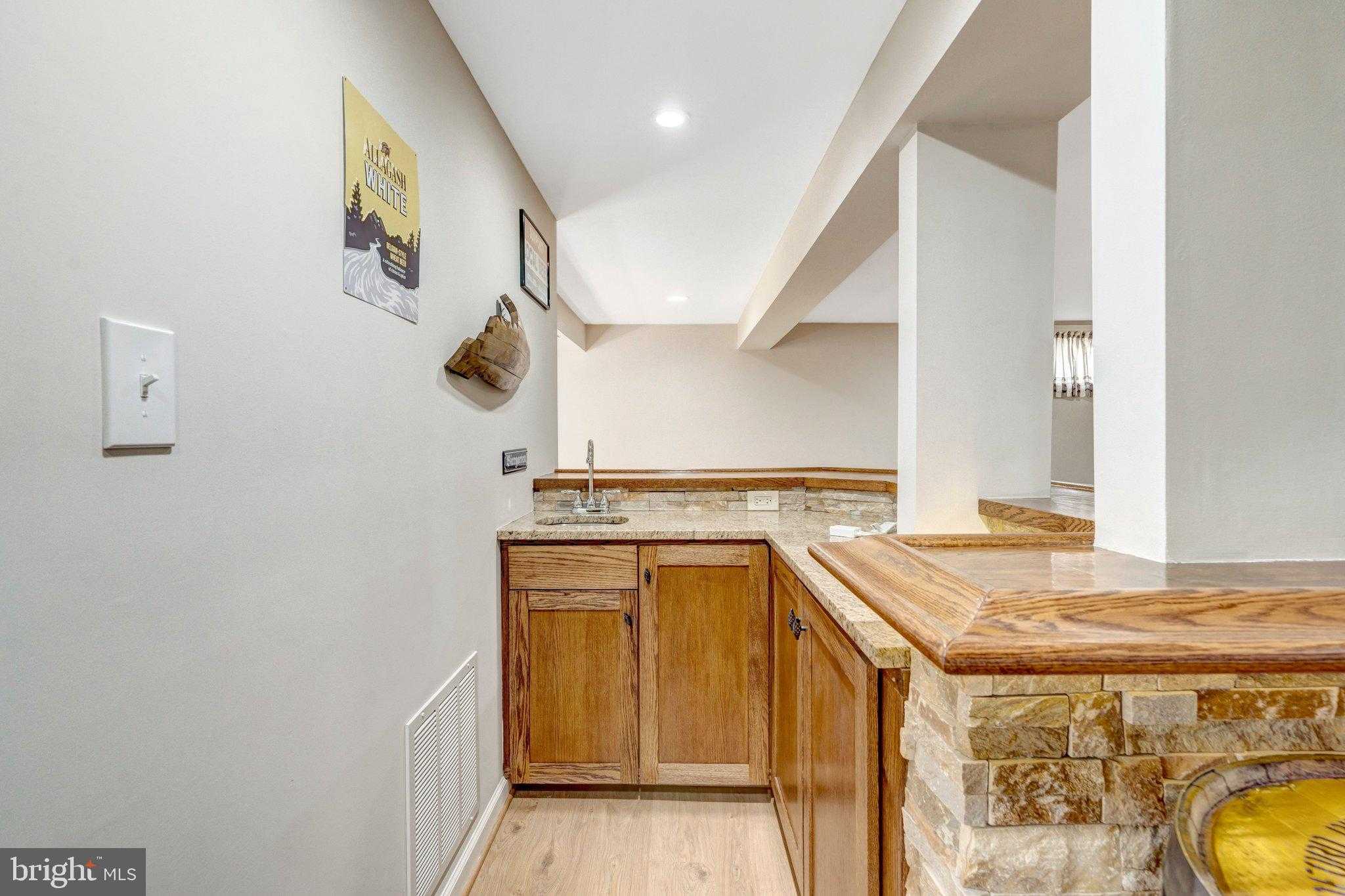 9010 Brook Ford Rd photo 33