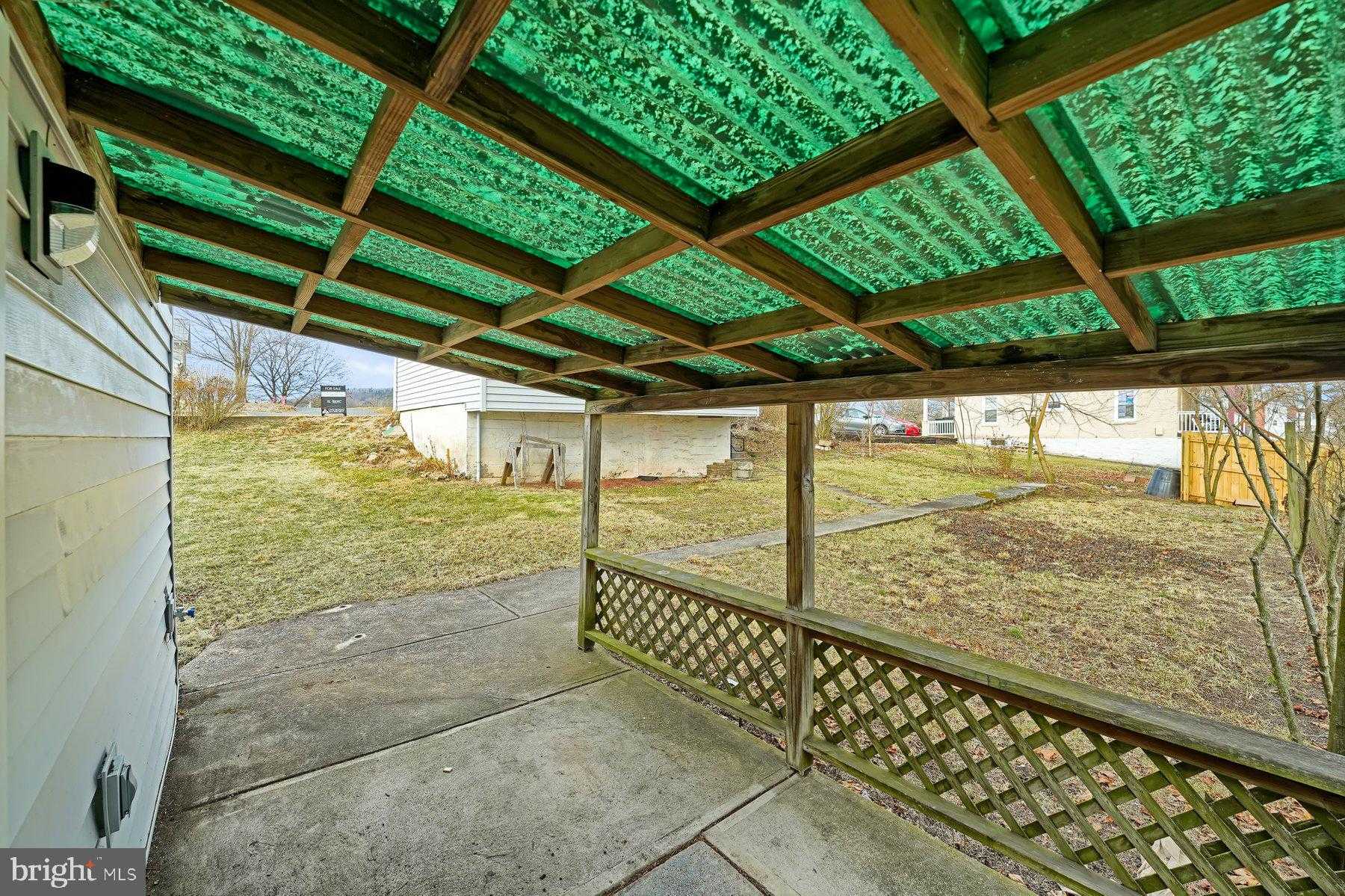 107 S Ridge St photo 20