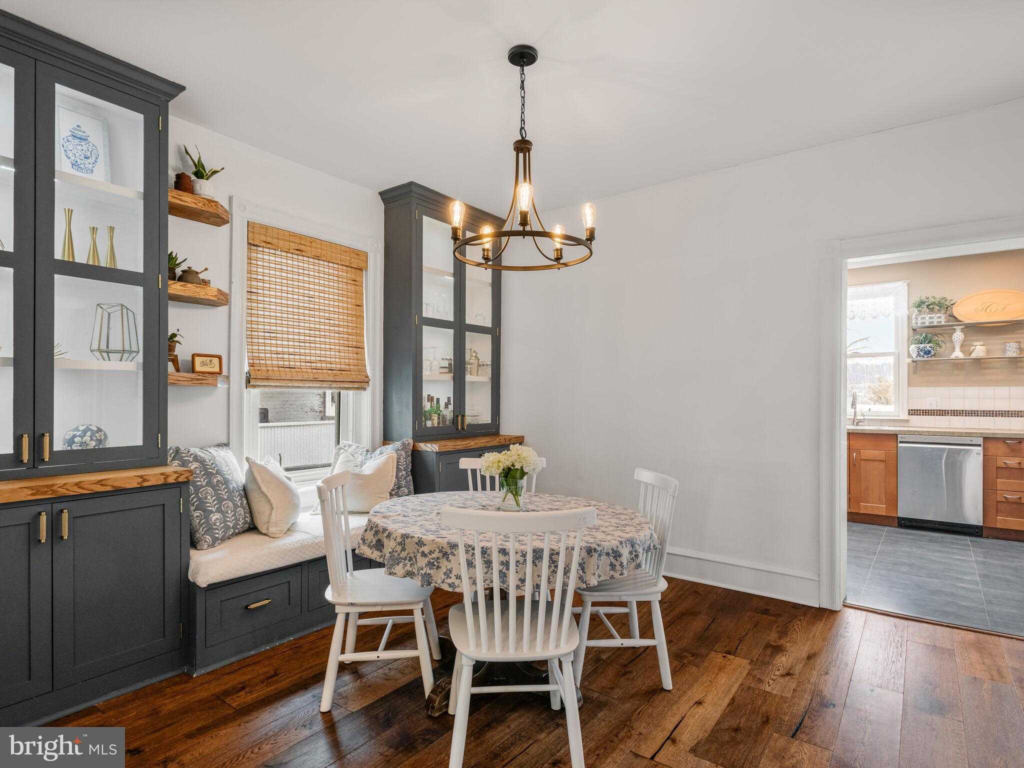 227 Highland Ave photo 15