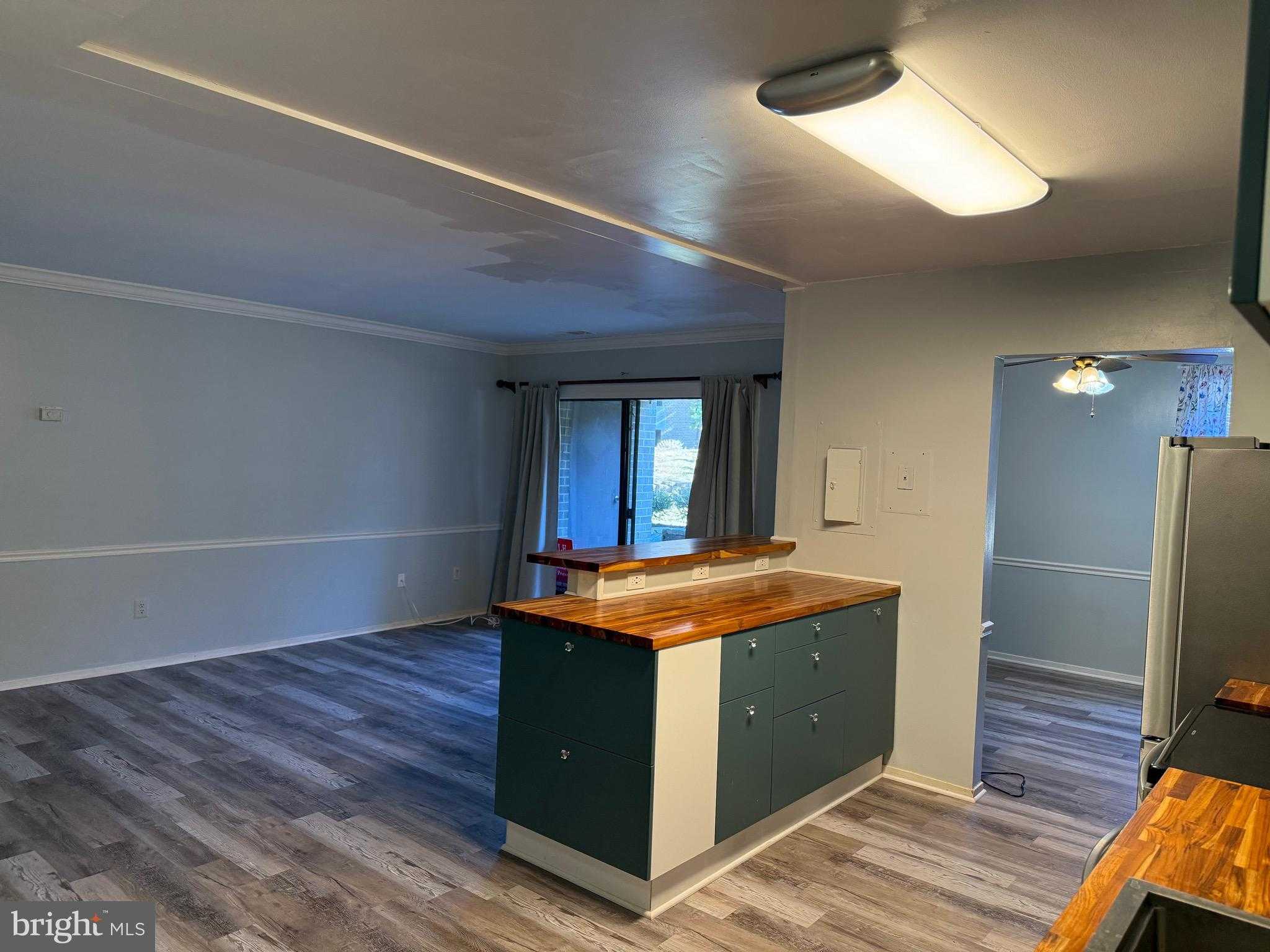 523 Florida Ave Apt T2 photo 5