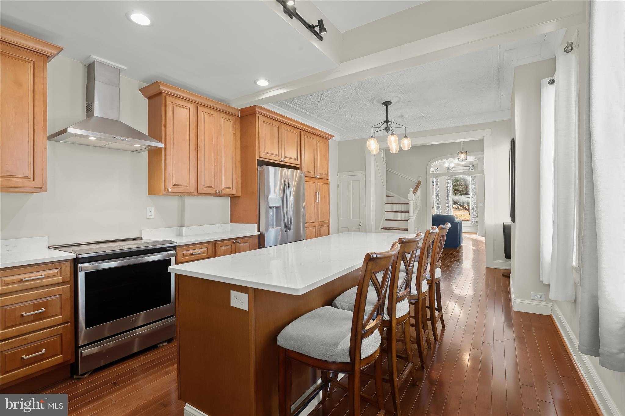 2820 E Baltimore St photo 12