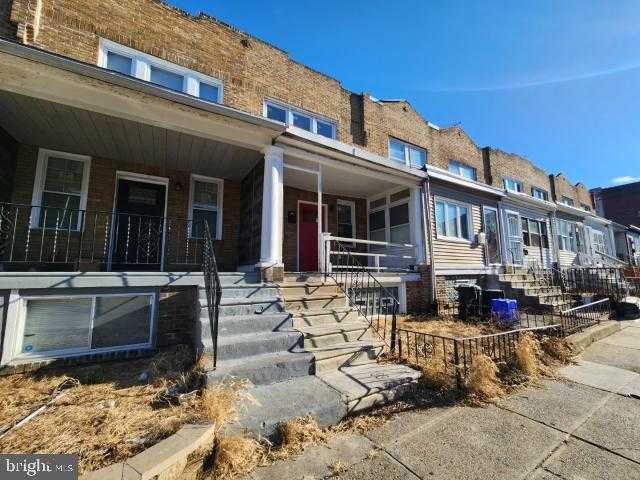 2043 S Aikens St photo 3