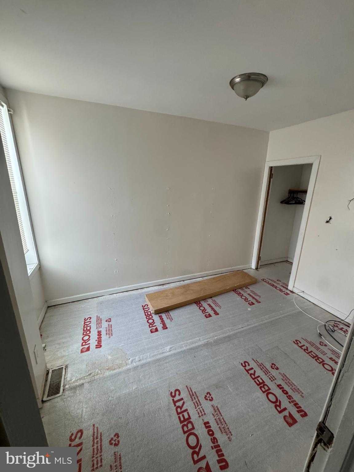 3085 Weikel St photo 7