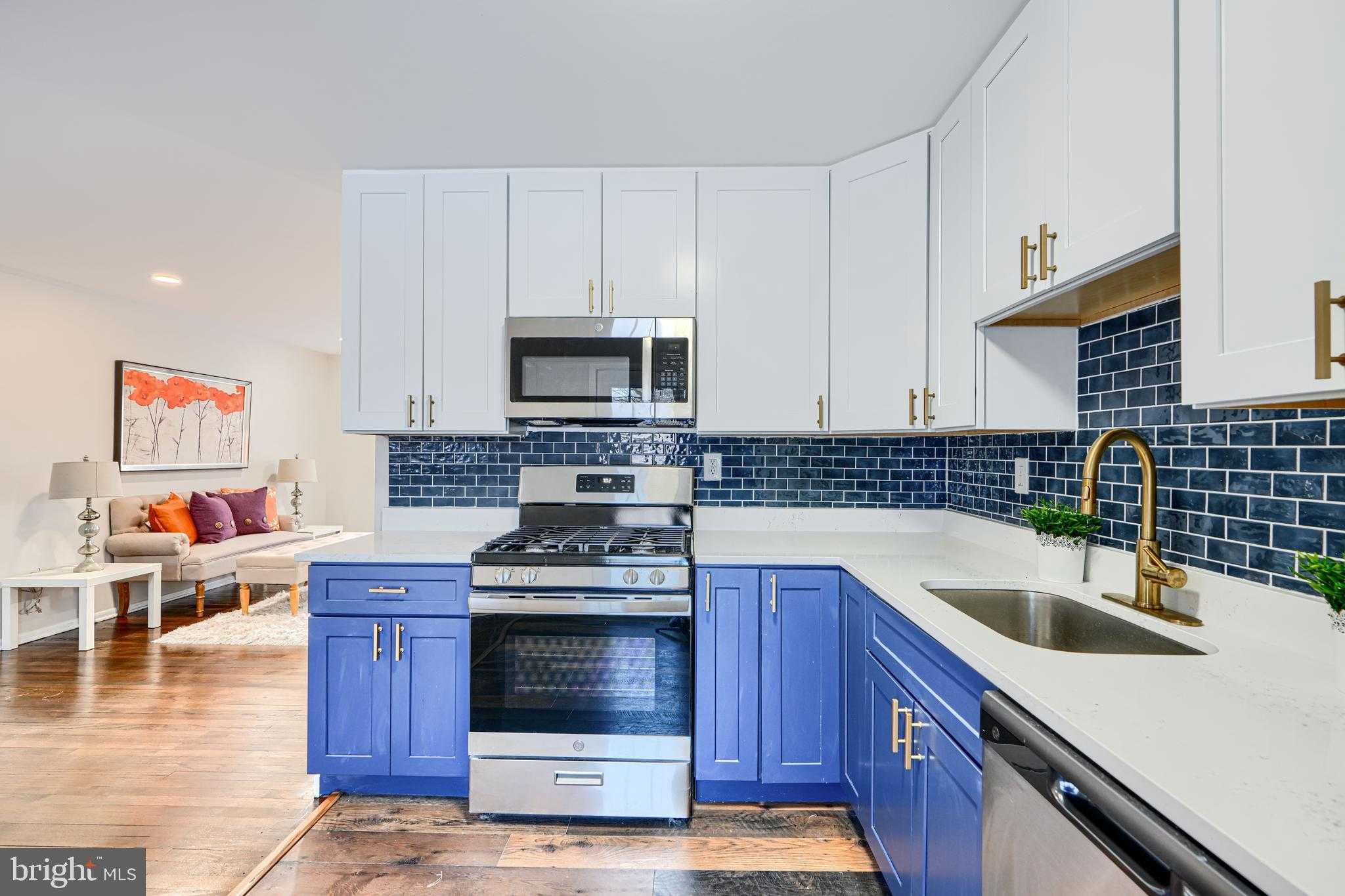 9517 Holiday Manor Rd photo 16