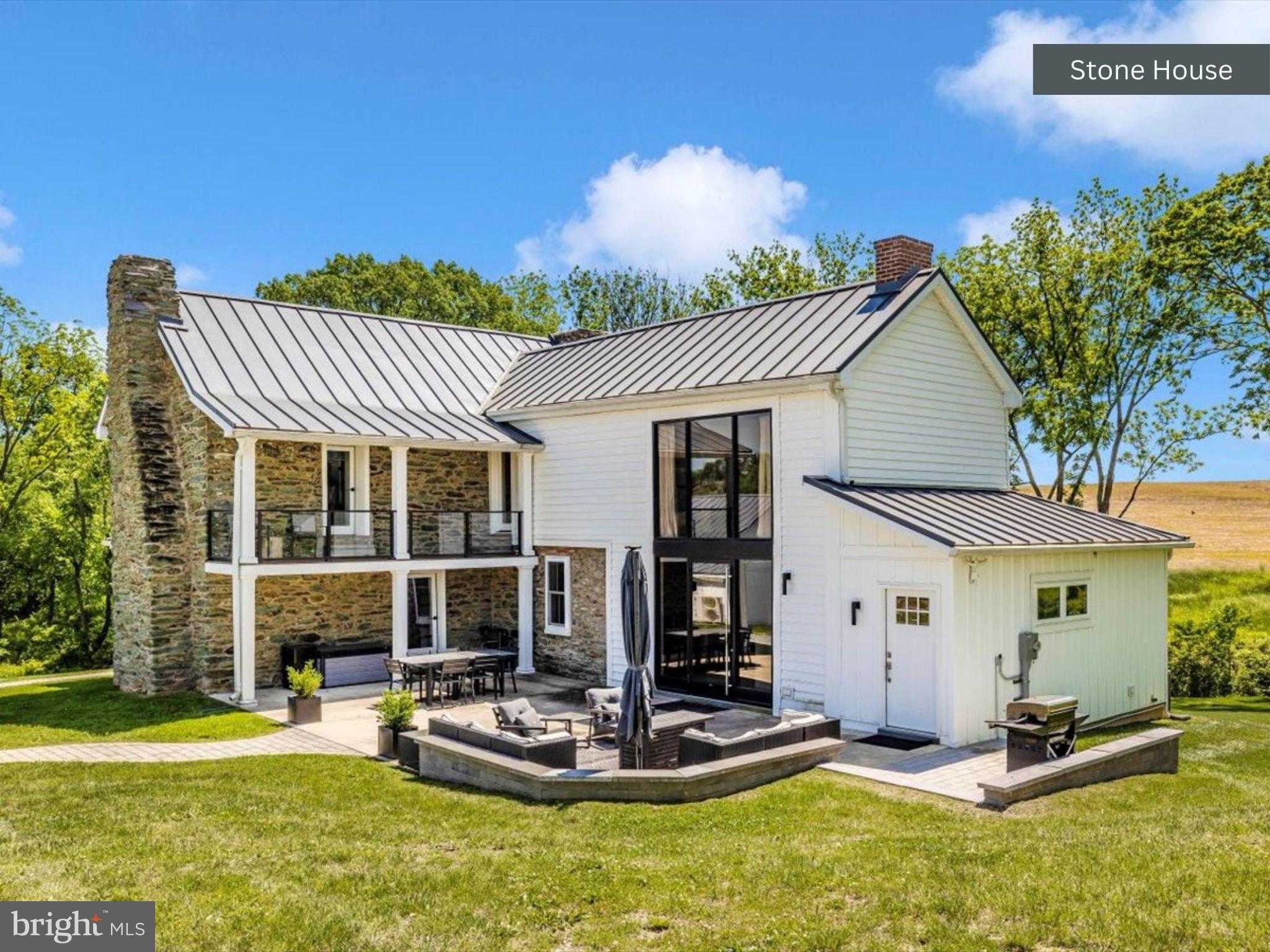 3501 Sams Creek Rd photo 4