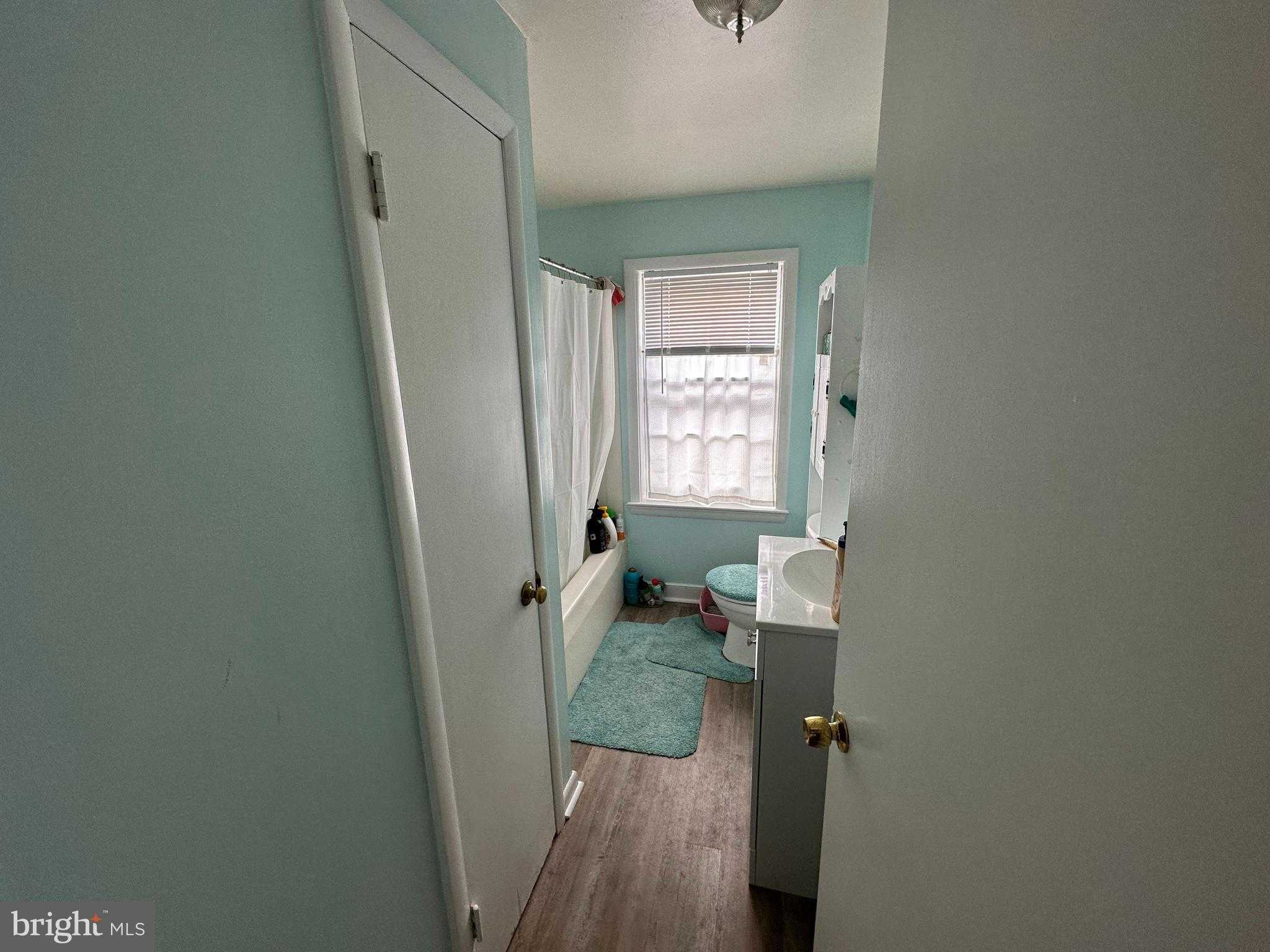 9947 Crossfield Rd photo 27