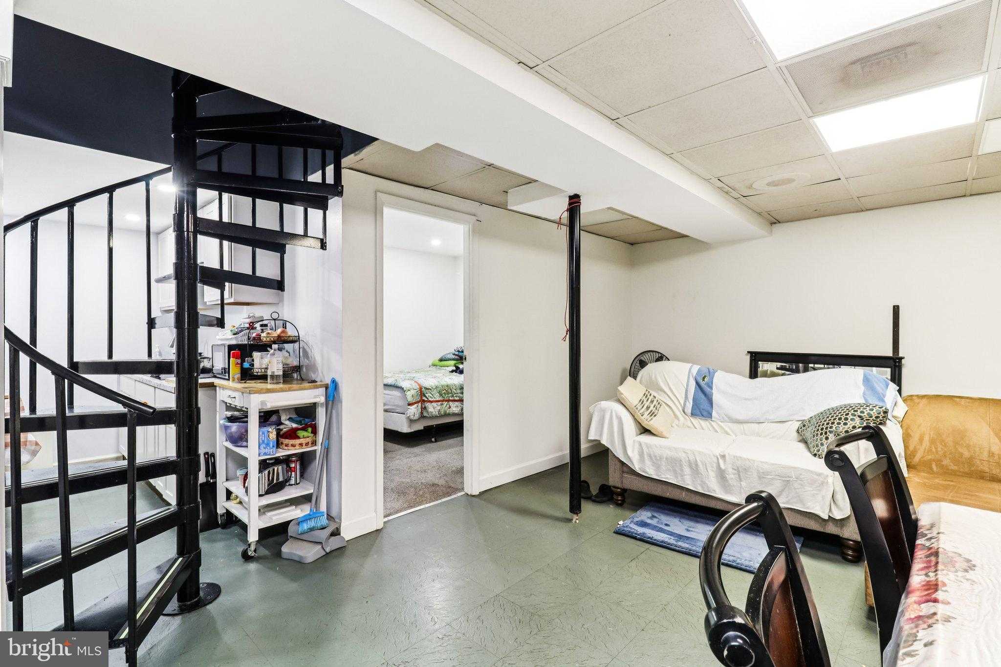 14617 Livingston Rd photo 31