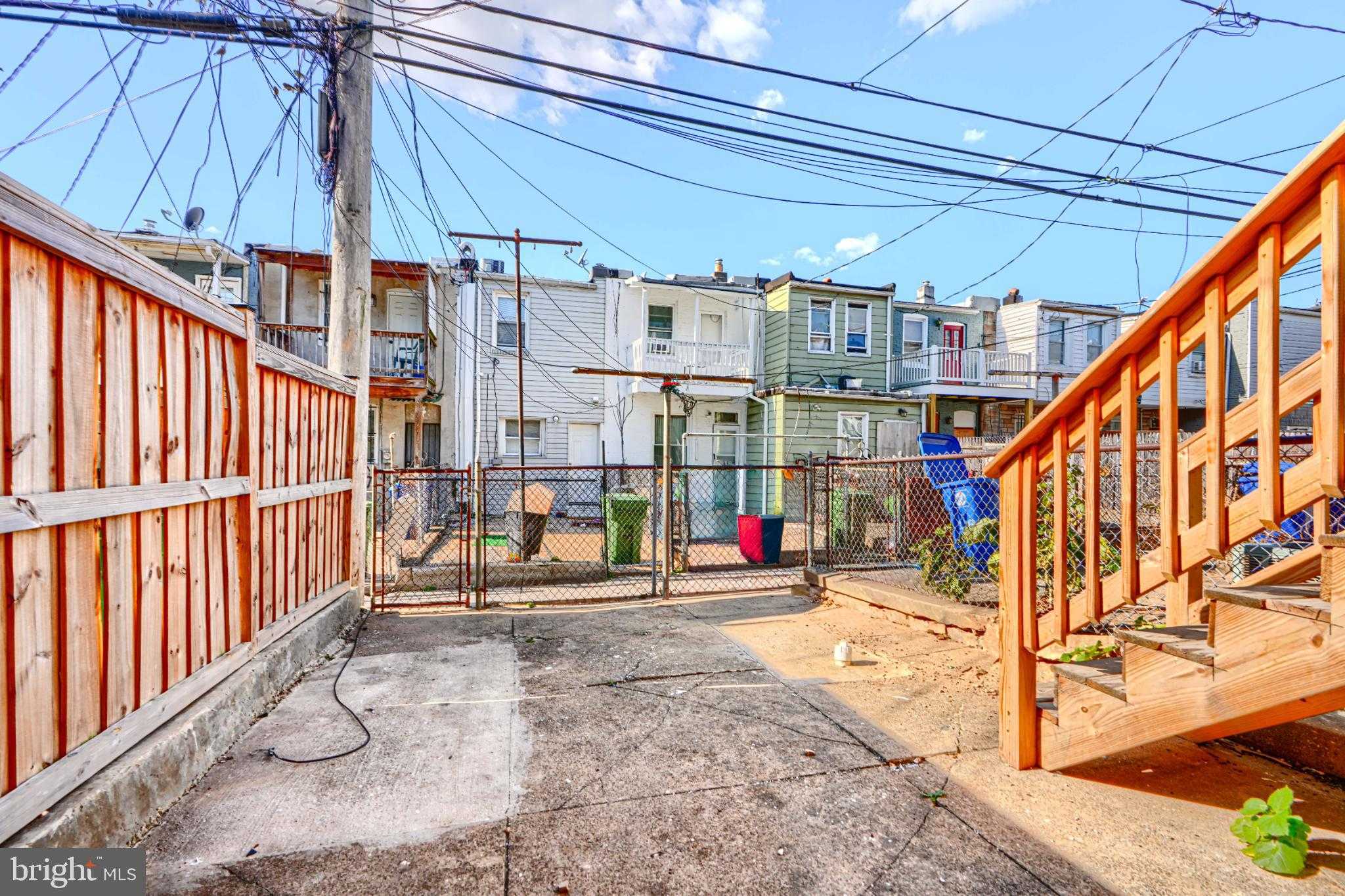 424 N Linwood Ave photo 10