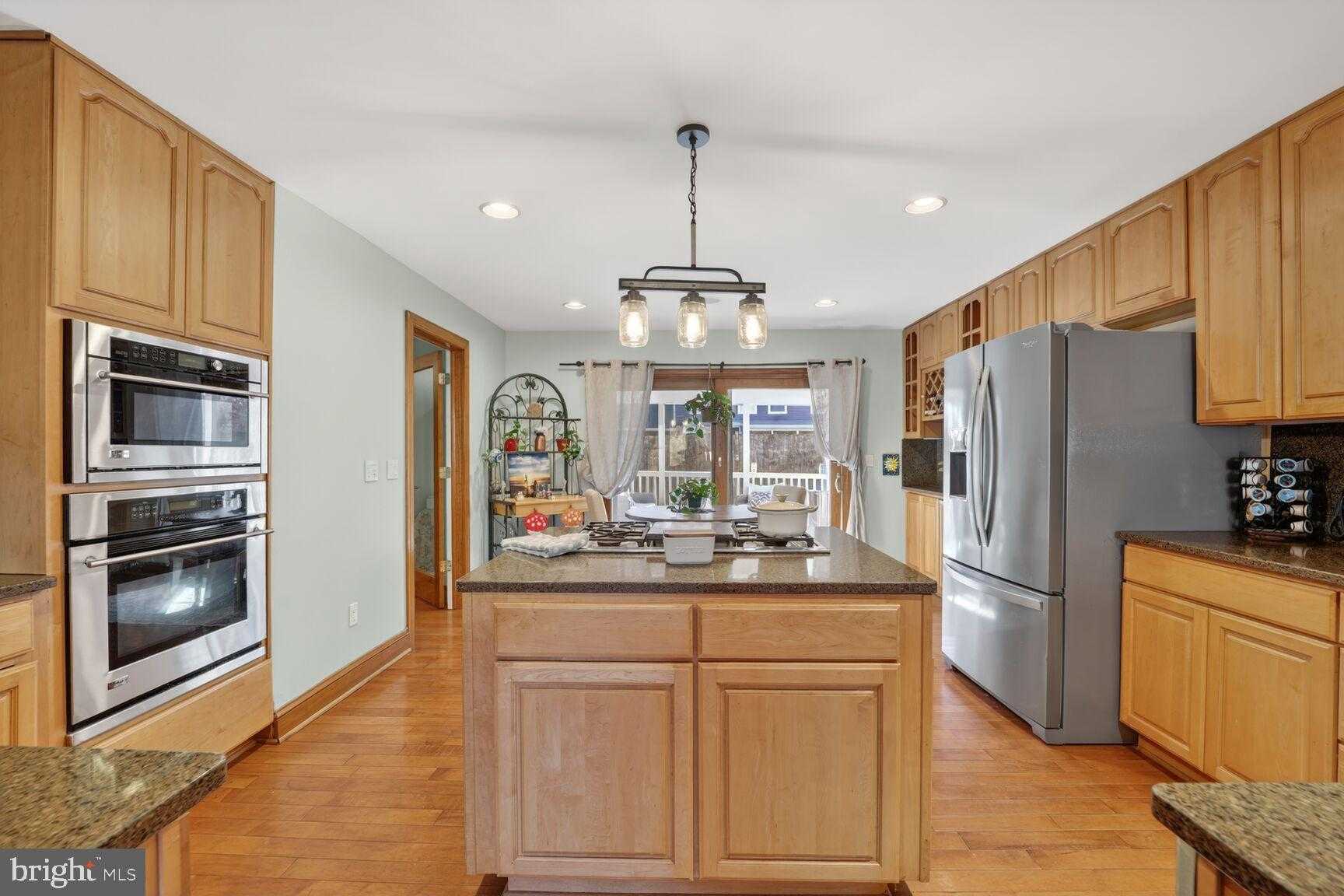 1161 Steamboat Rd photo 8