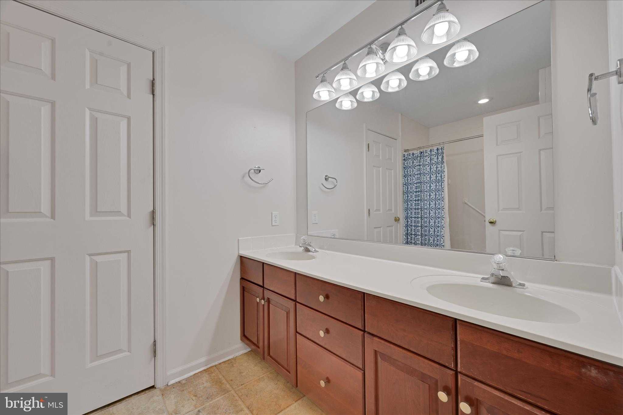 103 Lantern Green Way photo 18