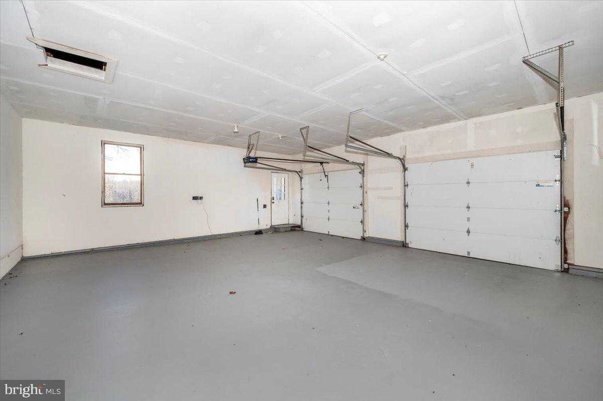 14001 Berryville Rd photo 71