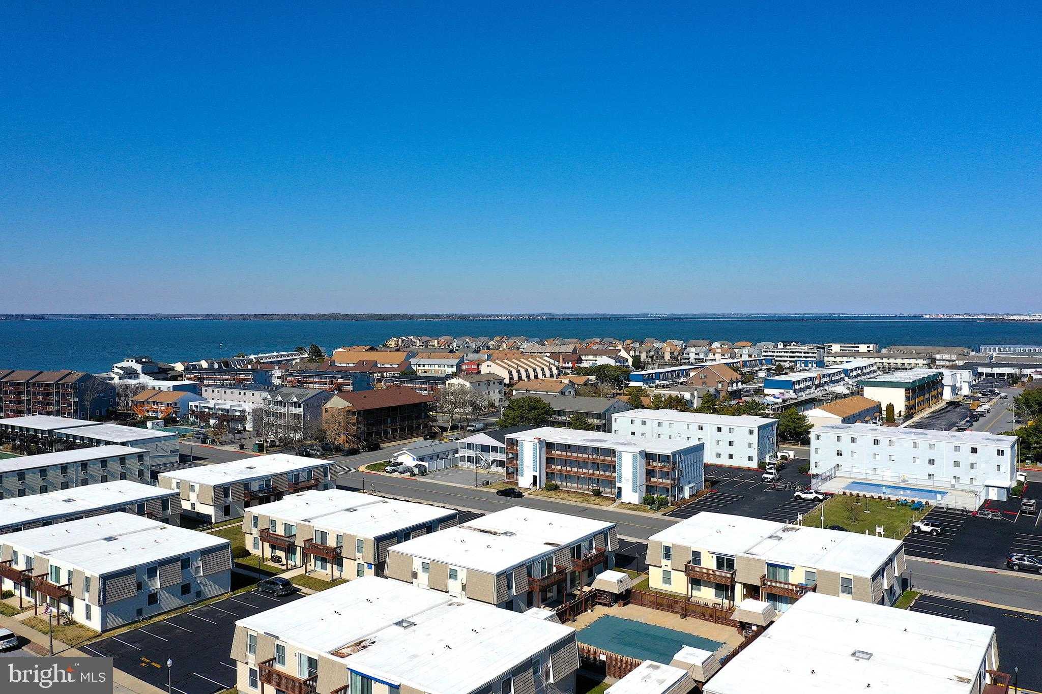 419 Bayshore Dr Unit 202 photo 62